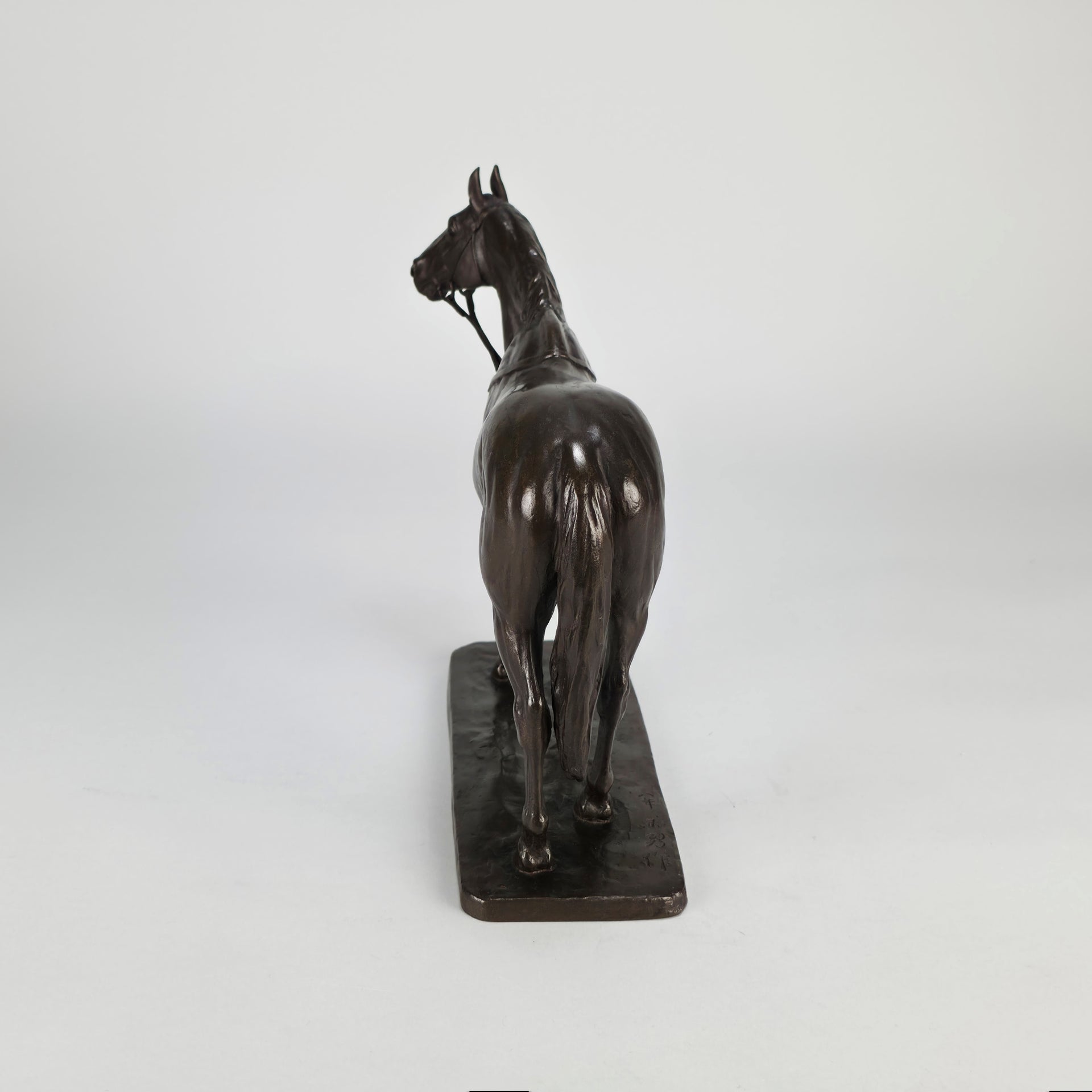 Standing Horse Bronze by Itô Kunio - Hickmet Fine Arts