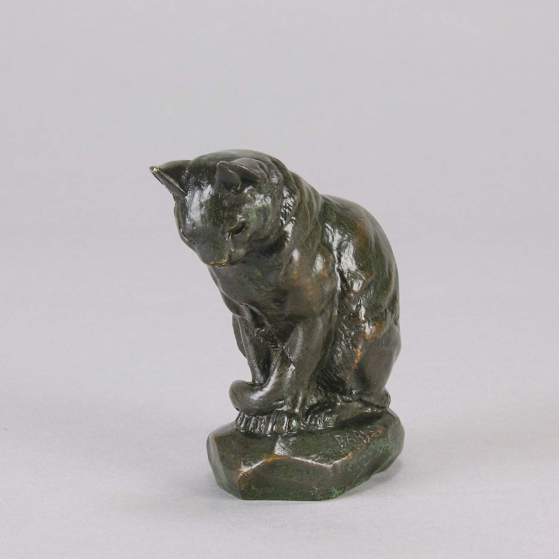 Barye Chat Assis - Antoine Barye Cat Bronze - Hickmet Fine Arts