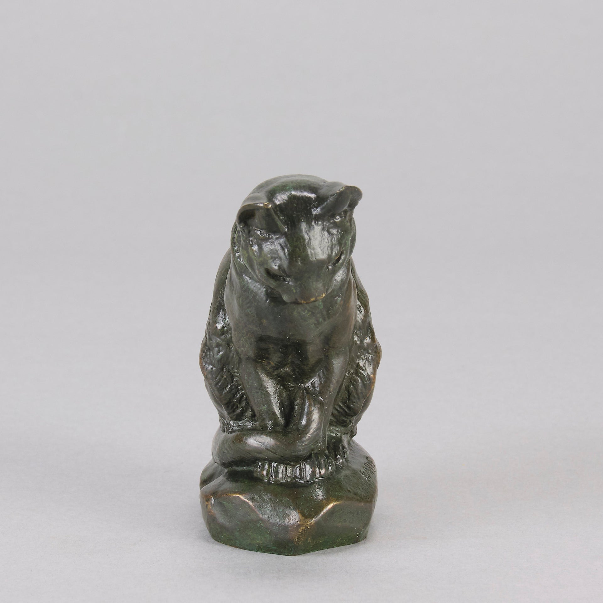 Barye Chat Assis - Antoine Barye Cat Bronze - Hickmet Fine Arts
