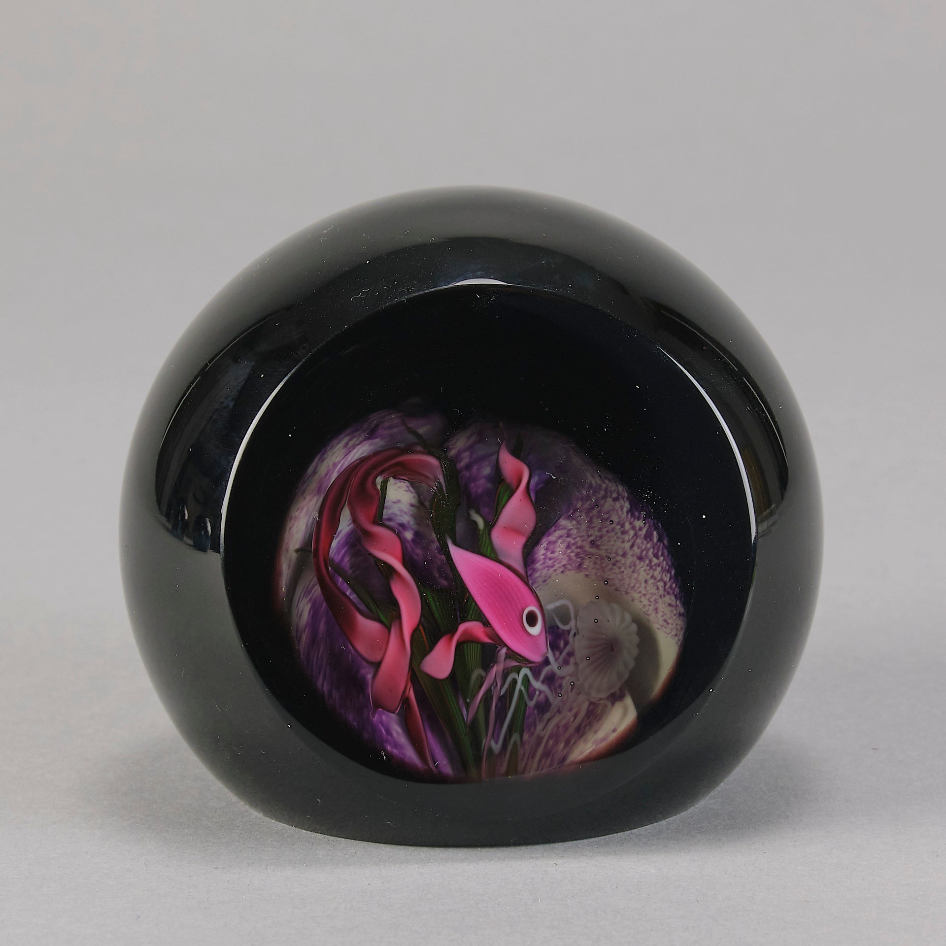 Aquarium Abelman Paperweight - Hickmet Fine Arts 