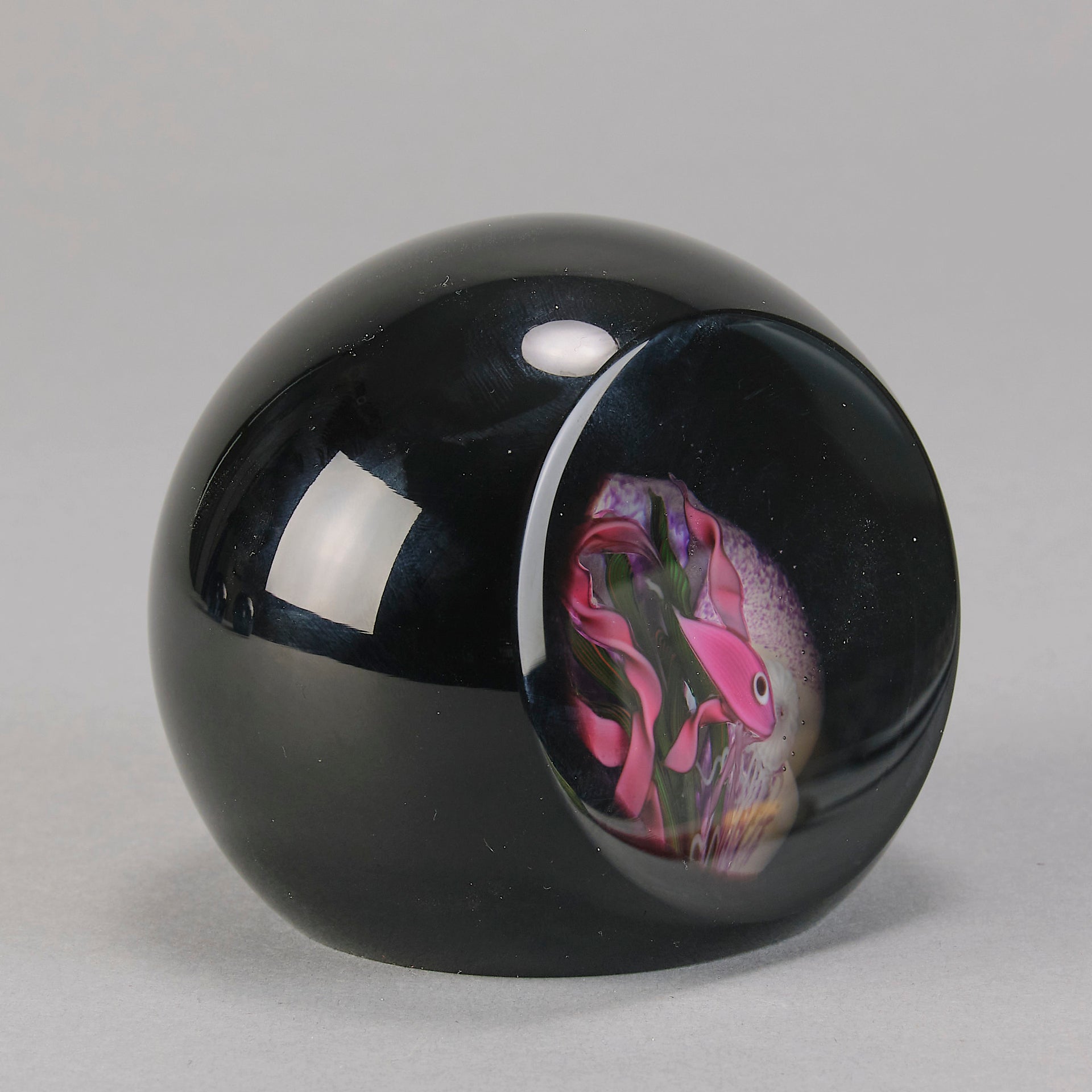 Aquarium Abelman Paperweight - Hickmet Fine Arts 