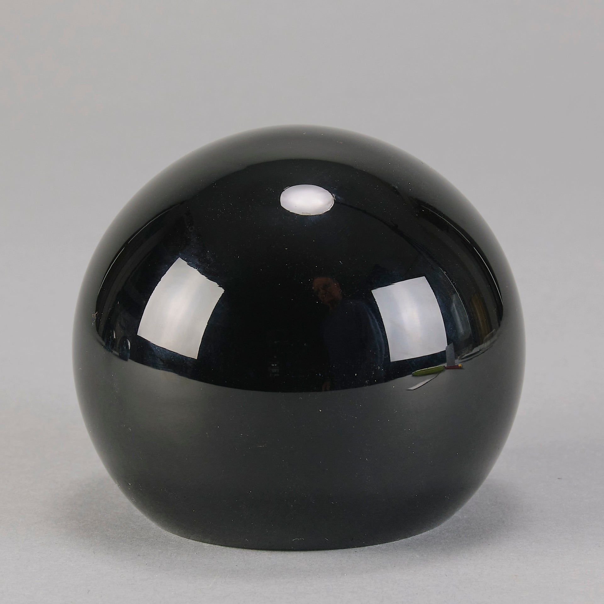 Aquarium Abelman Paperweight - Hickmet Fine Arts 