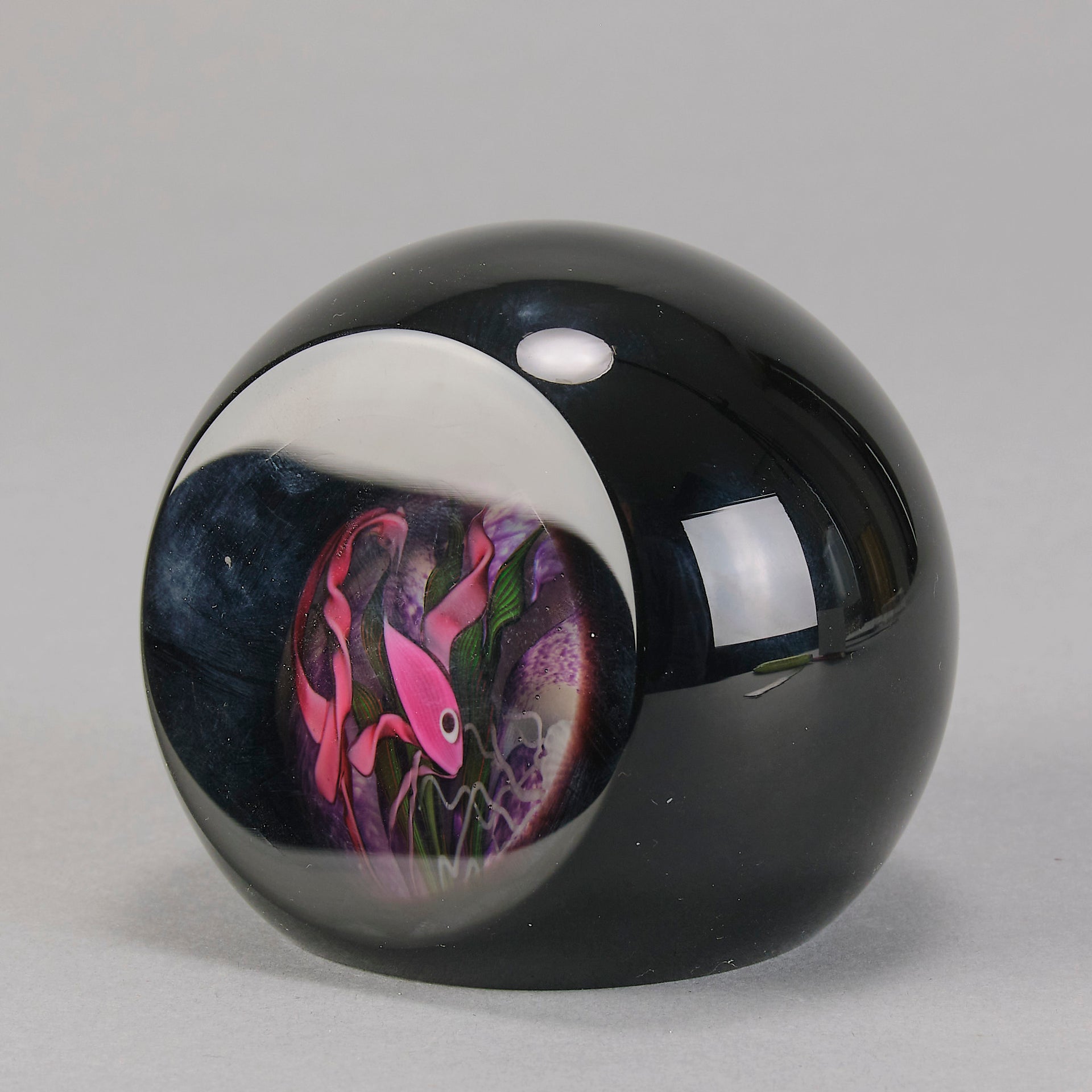 Aquarium Abelman Paperweight - Hickmet Fine Arts 