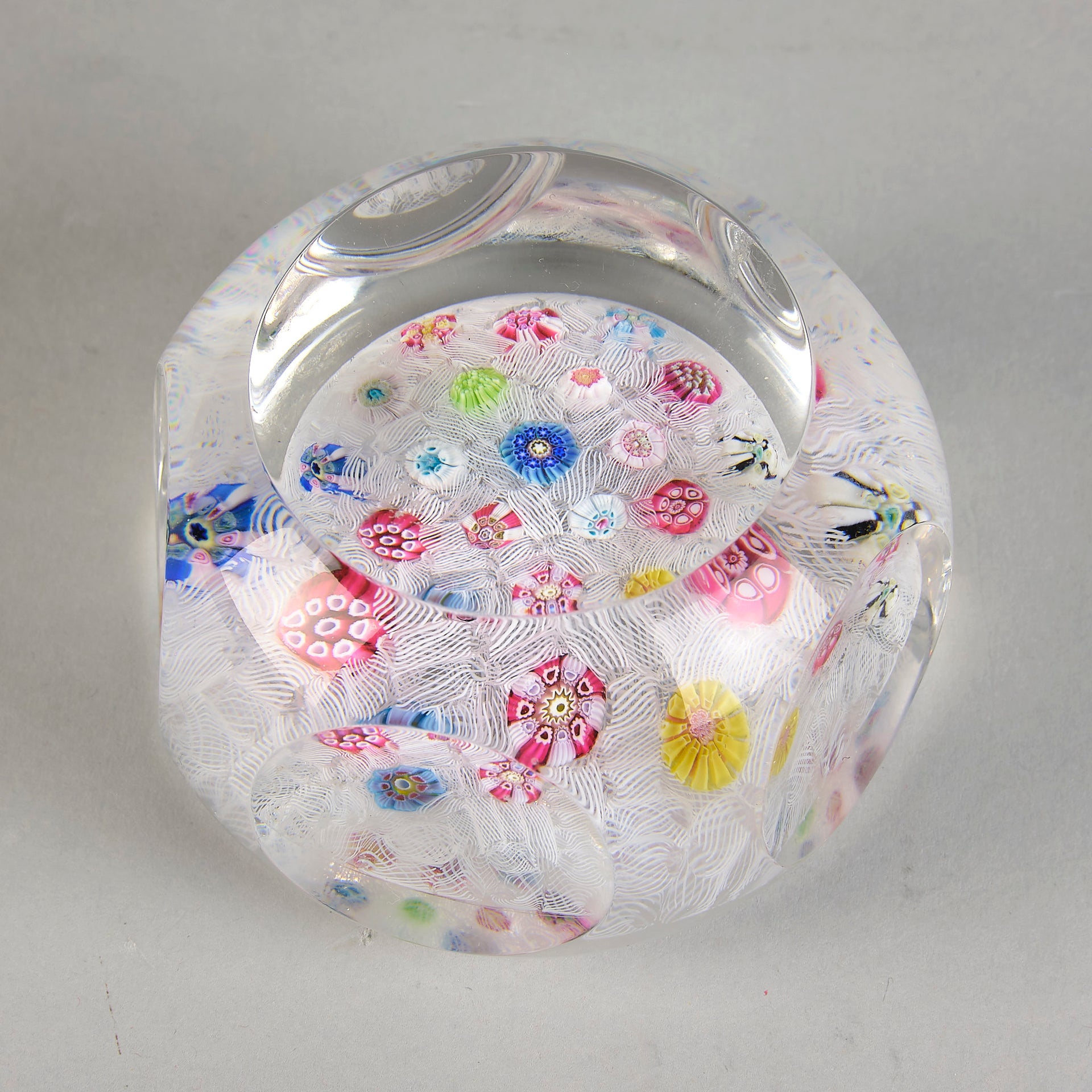 Baccarat Paperweight - Bacarrat Glass For Sale - Hickmet Fine Arts