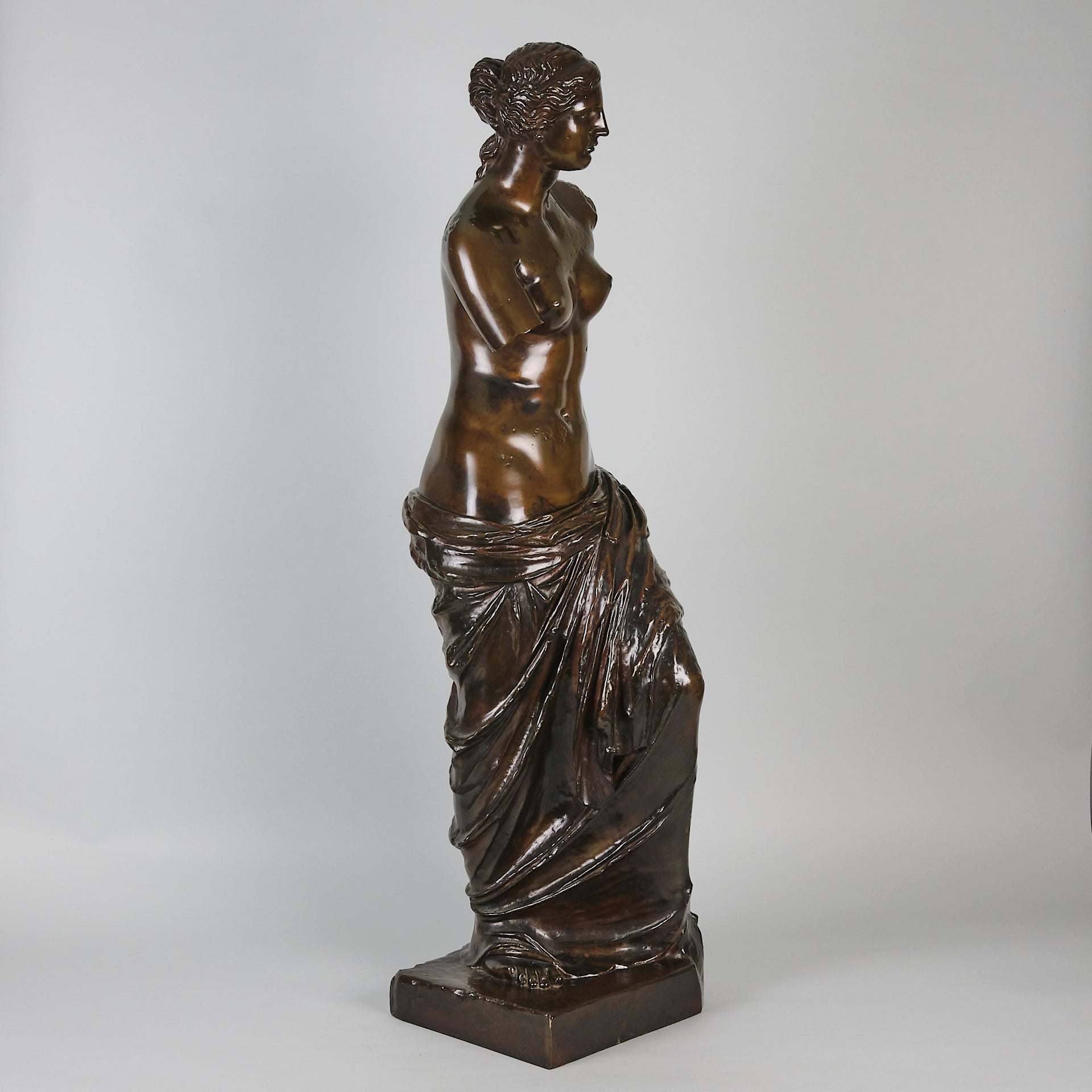 "Venus de Milo" by F. Barbedienne - Hickmet Fine Arts 