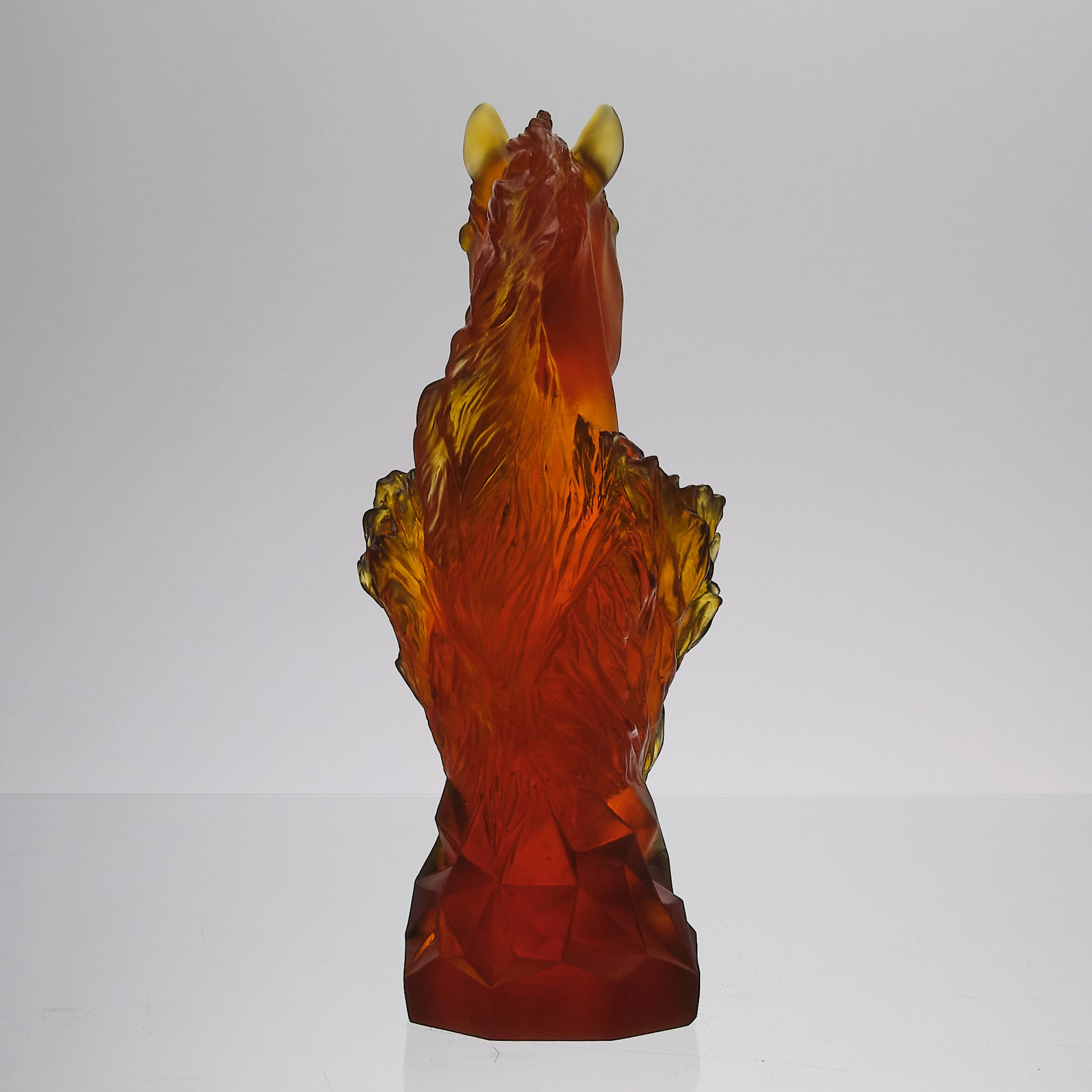 Amber pate de verre Daum Horse Chess piece