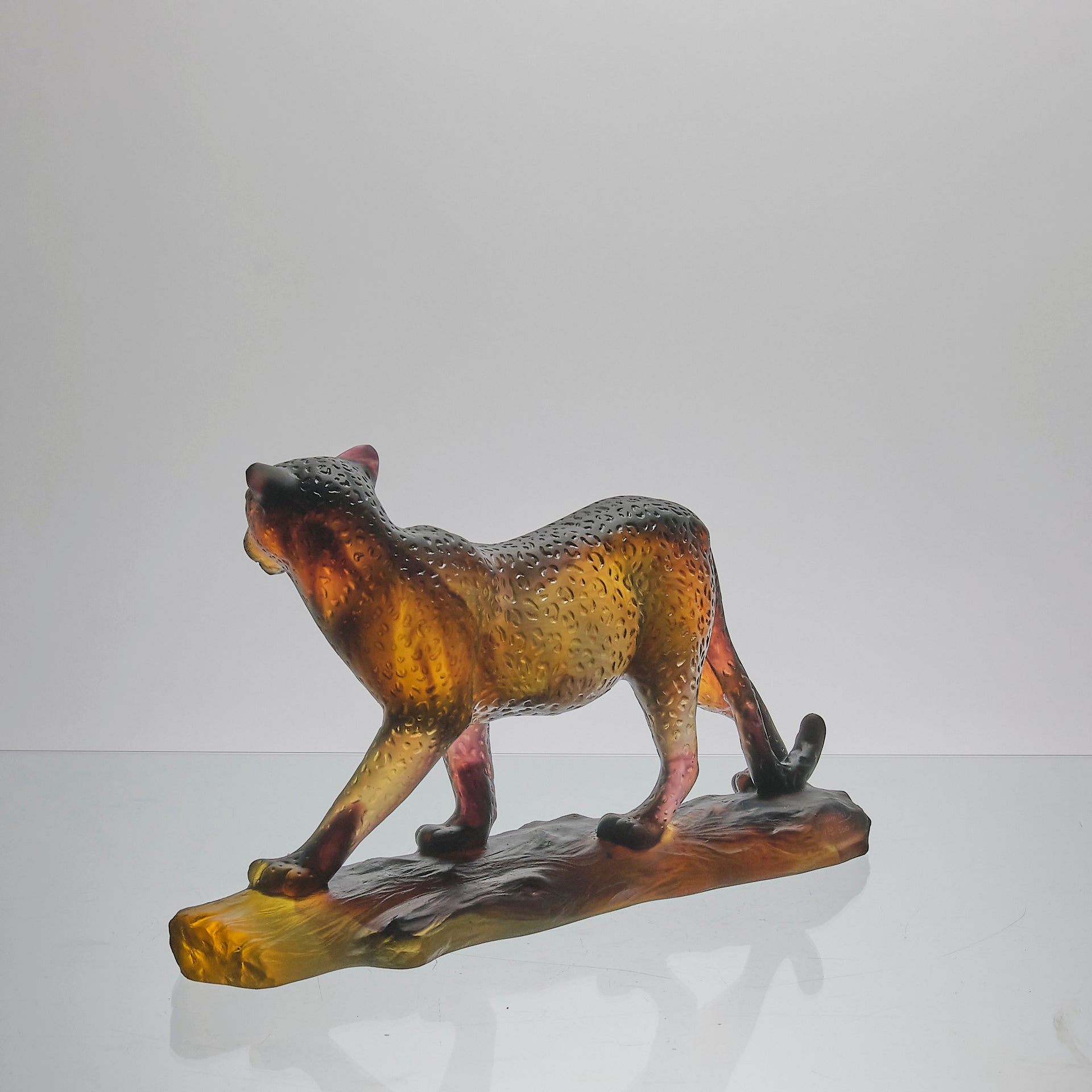 Daum pate de verre leopard