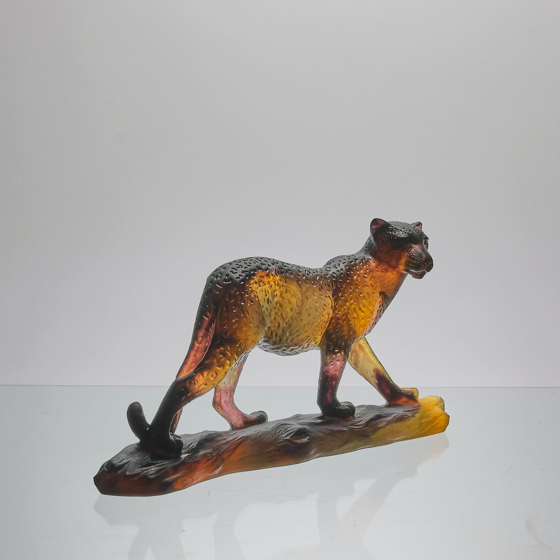 Daum pate de verre leopard