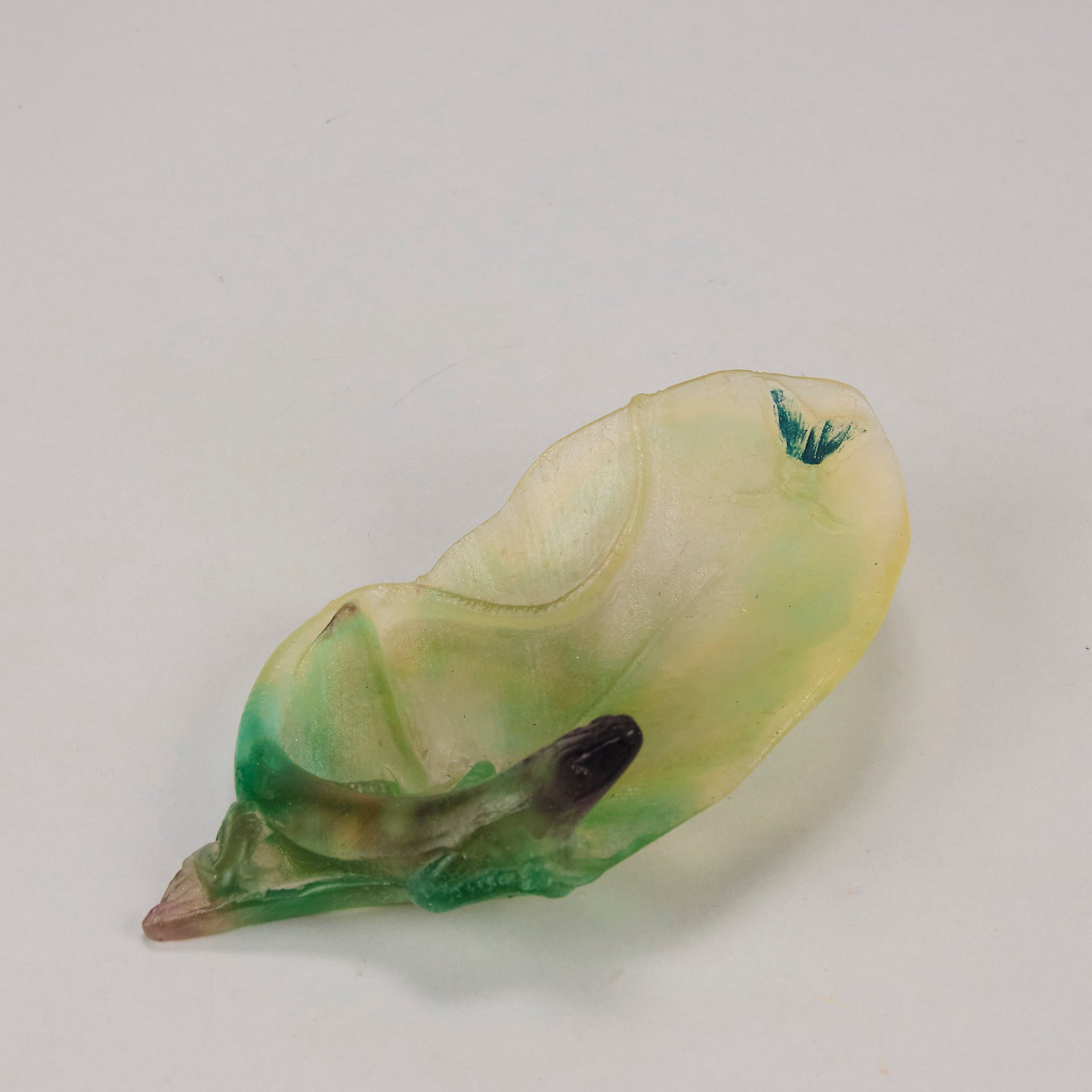 Daum pate de verre Lizard Tray