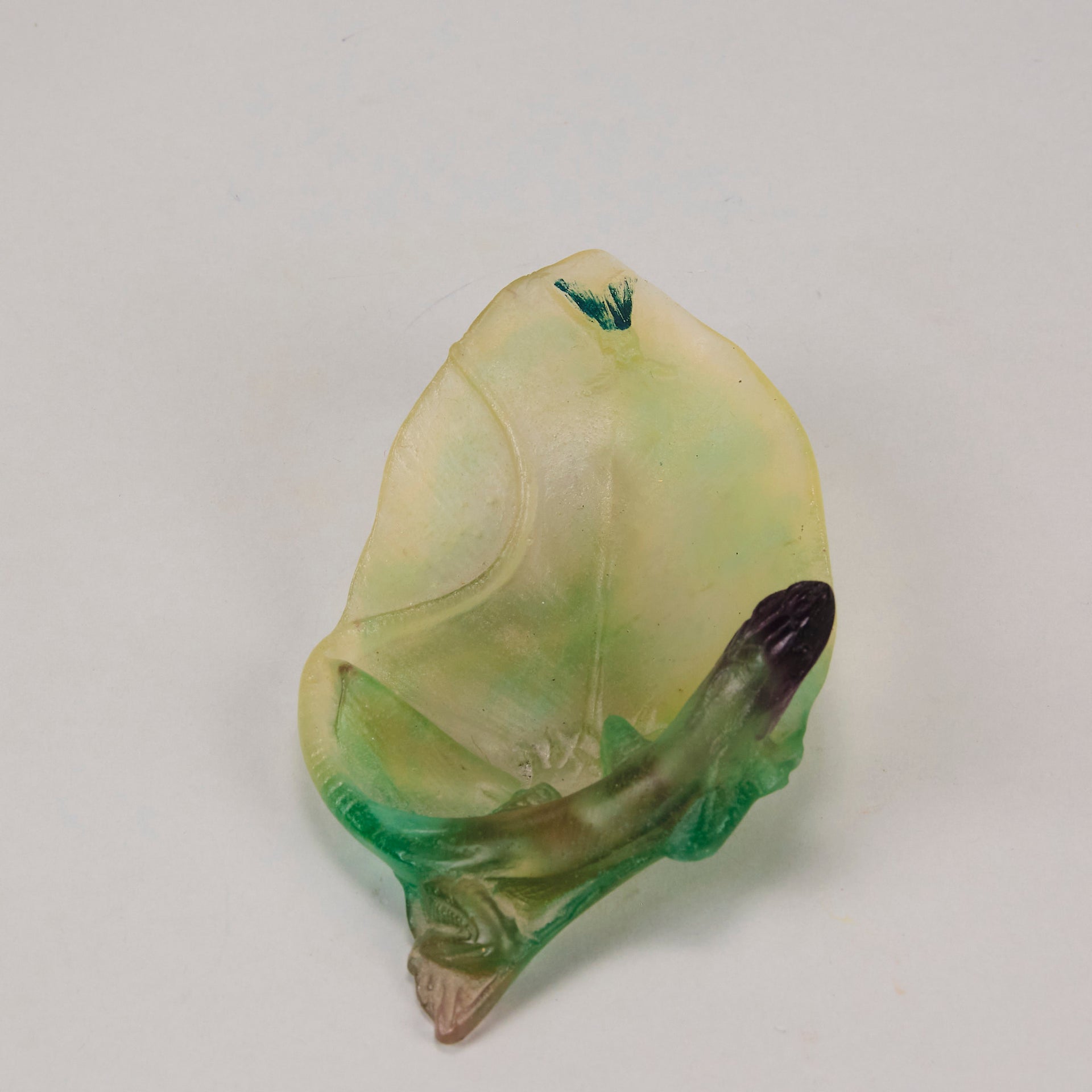 Daum pate de verre Lizard Tray