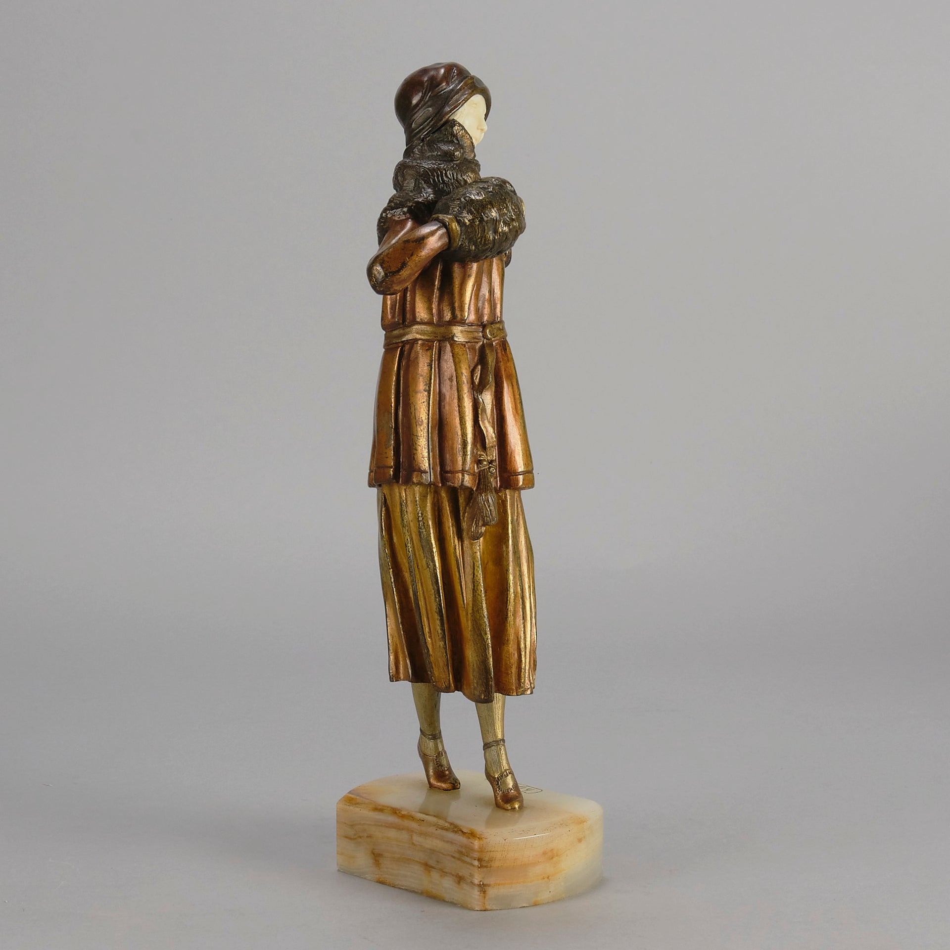 Chiparus Elegant Lady - Art Deco Figurines - Hickmet Fine Arts