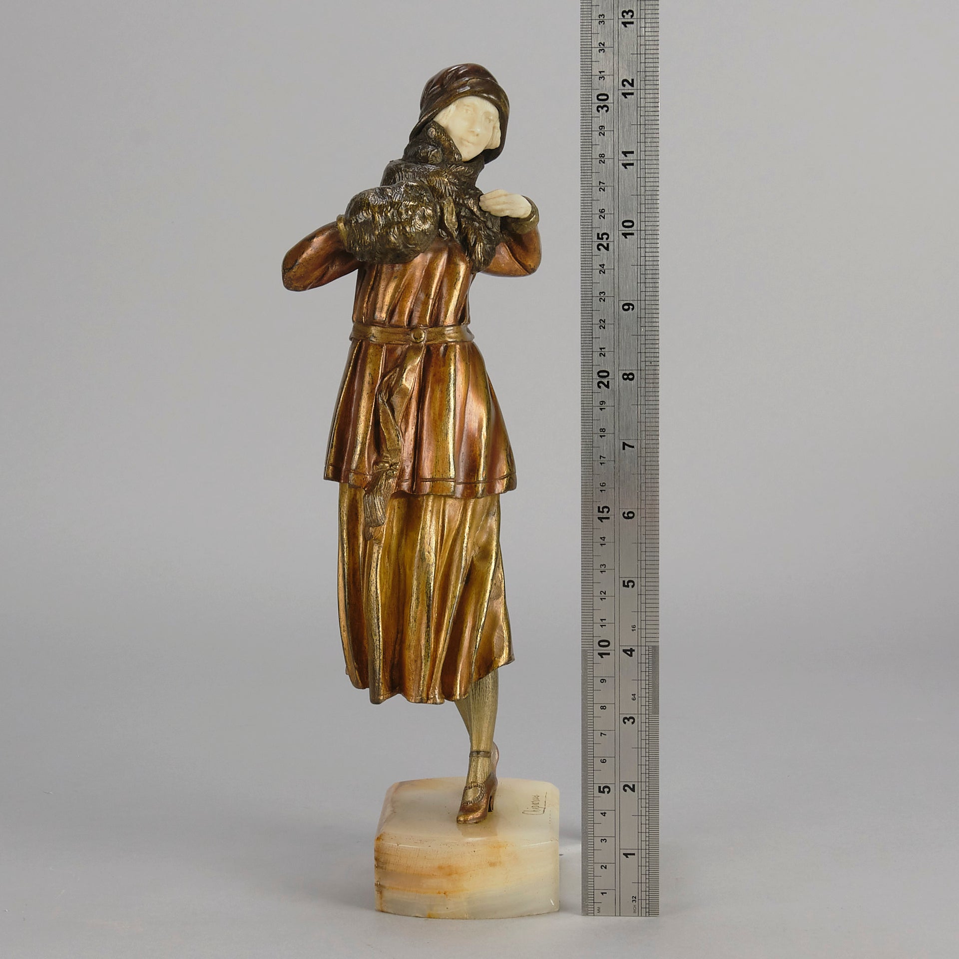 Chiparus Elegant Lady - Art Deco Figurines - Hickmet Fine Arts