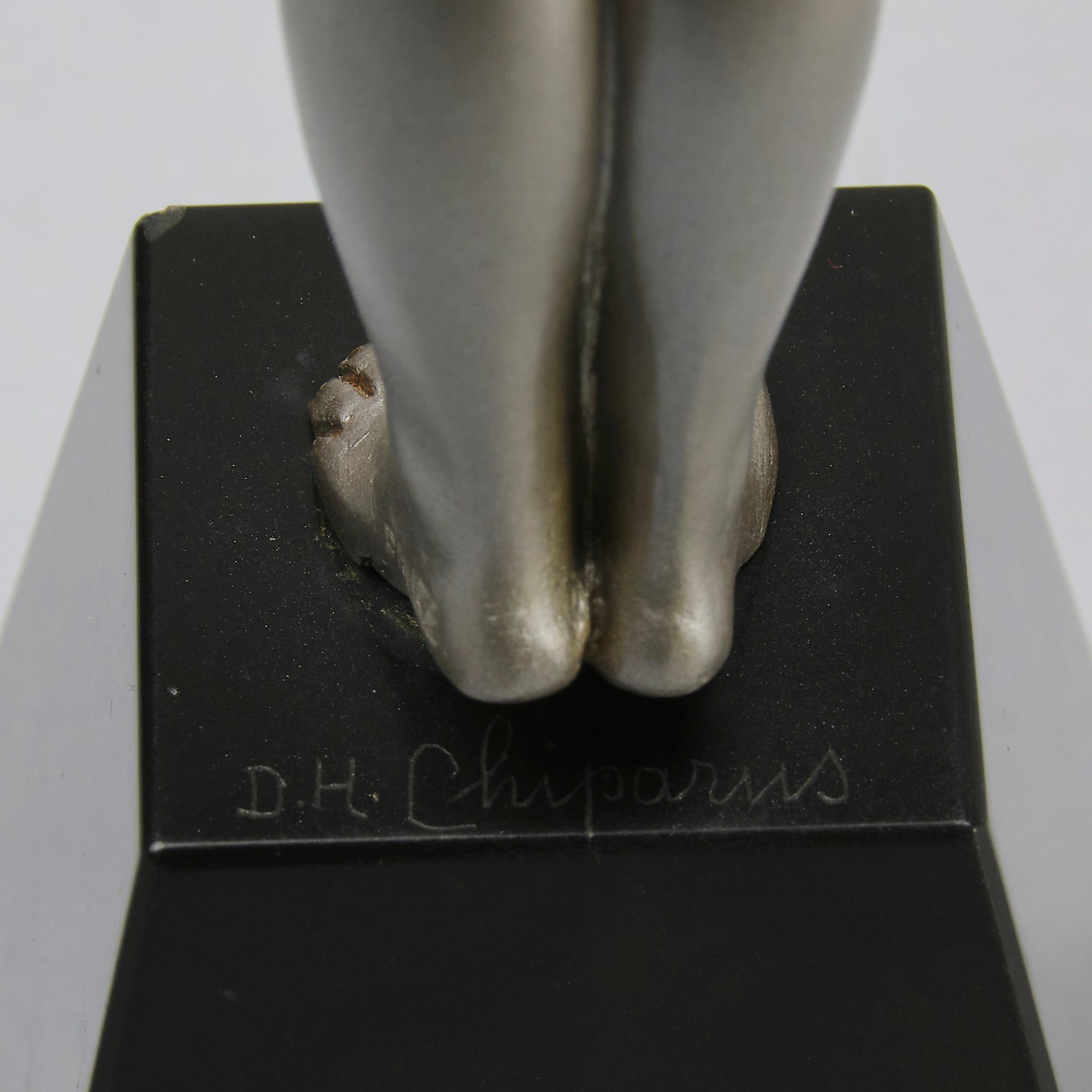 Chiparus Lady with Doves - Art Deco Figurines - Hickmet Fine Arts