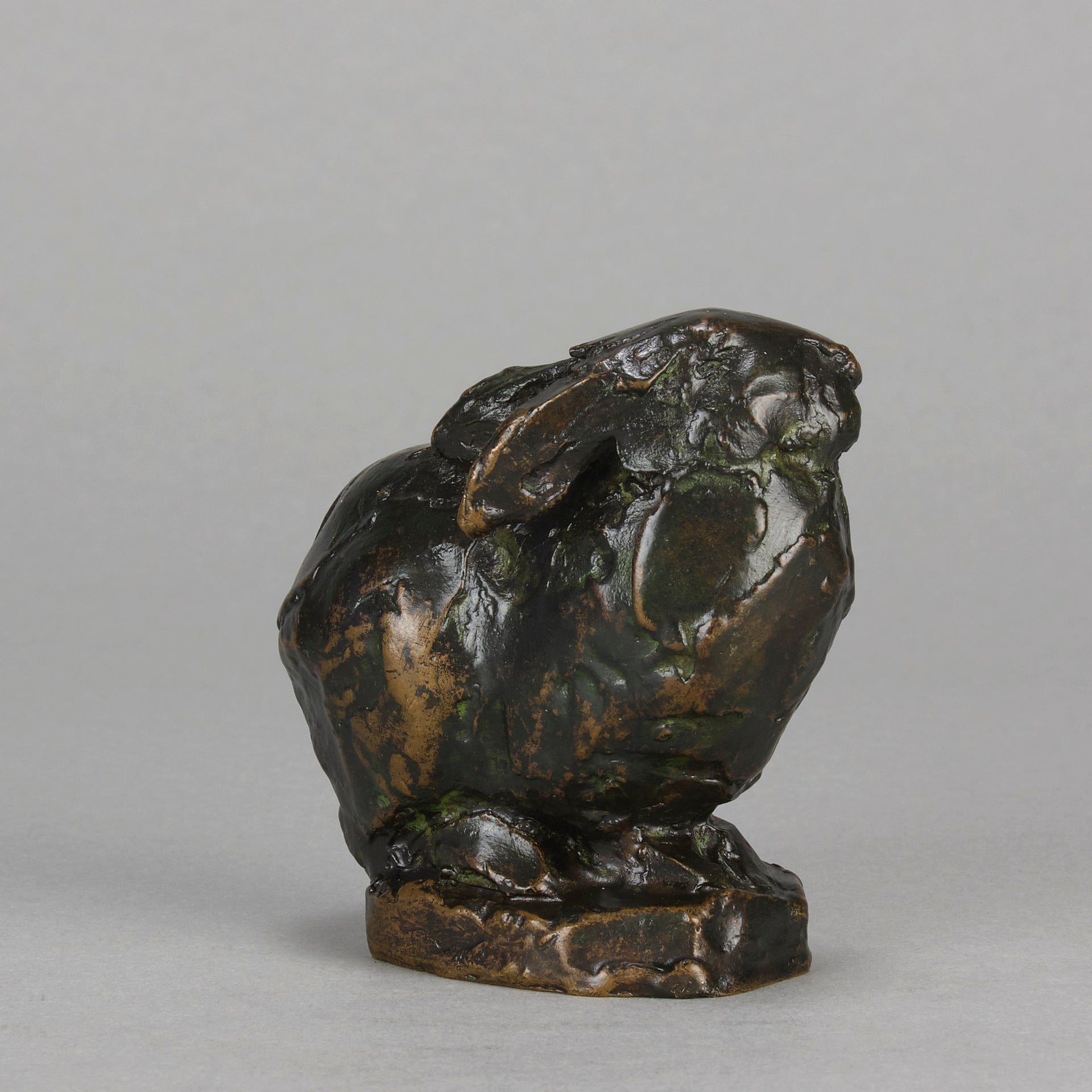 Seated Rabbit Bronze - Animalier - Hickmet Fine Arts 