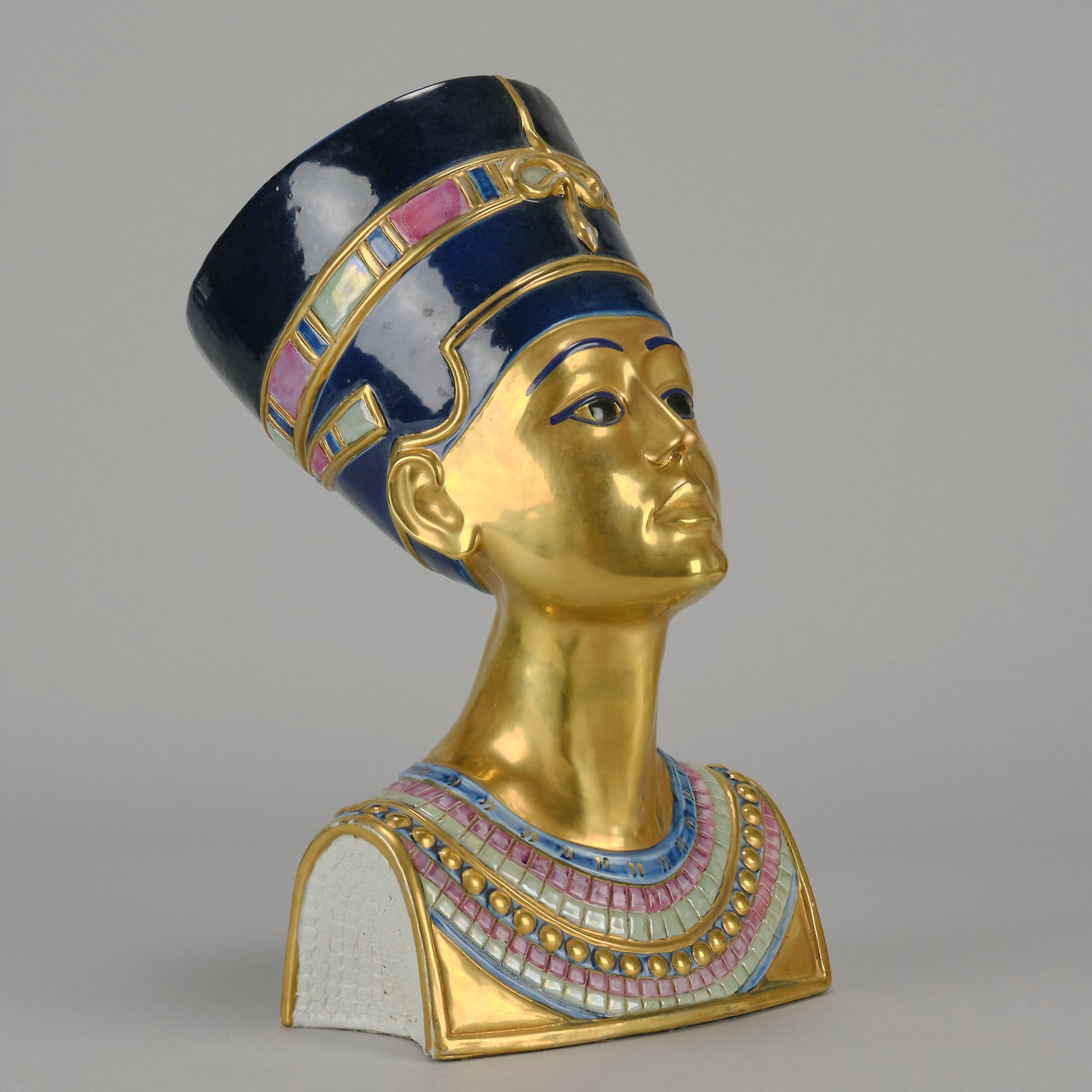 Italian Porcelain Nefertiti by Edoardo Tasca - Hickmet Fine Arts 