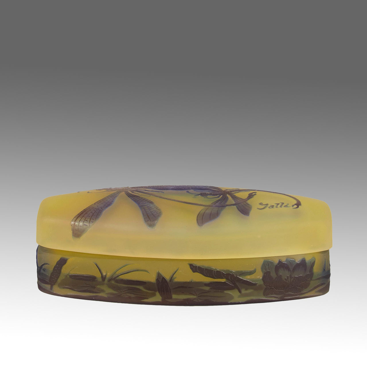 Emile Galle Lidded box - Art Nouveau Glass - Hickmet Fine Arts