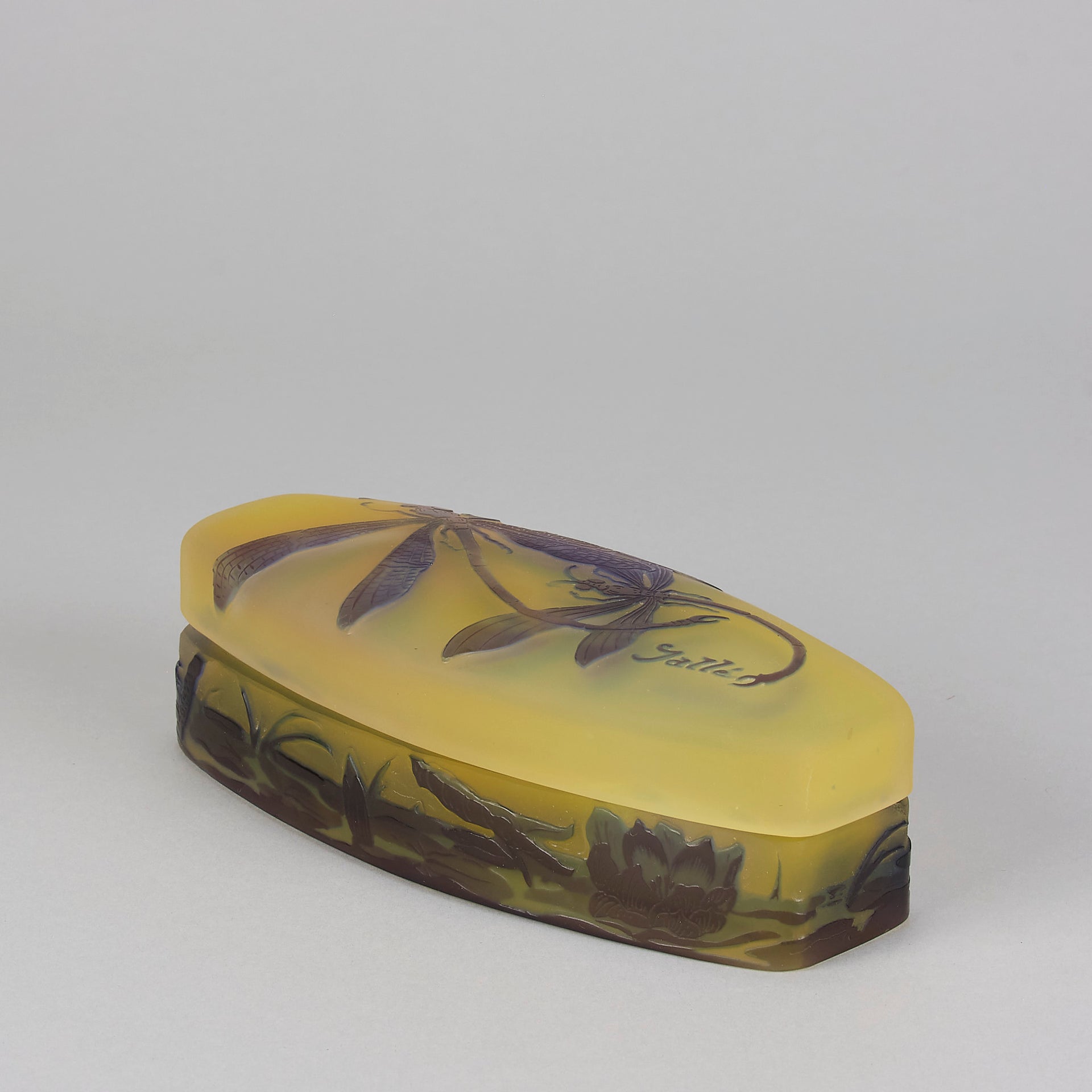 Emile Galle Lidded box - Art Nouveau Glass - Hickmet Fine Arts