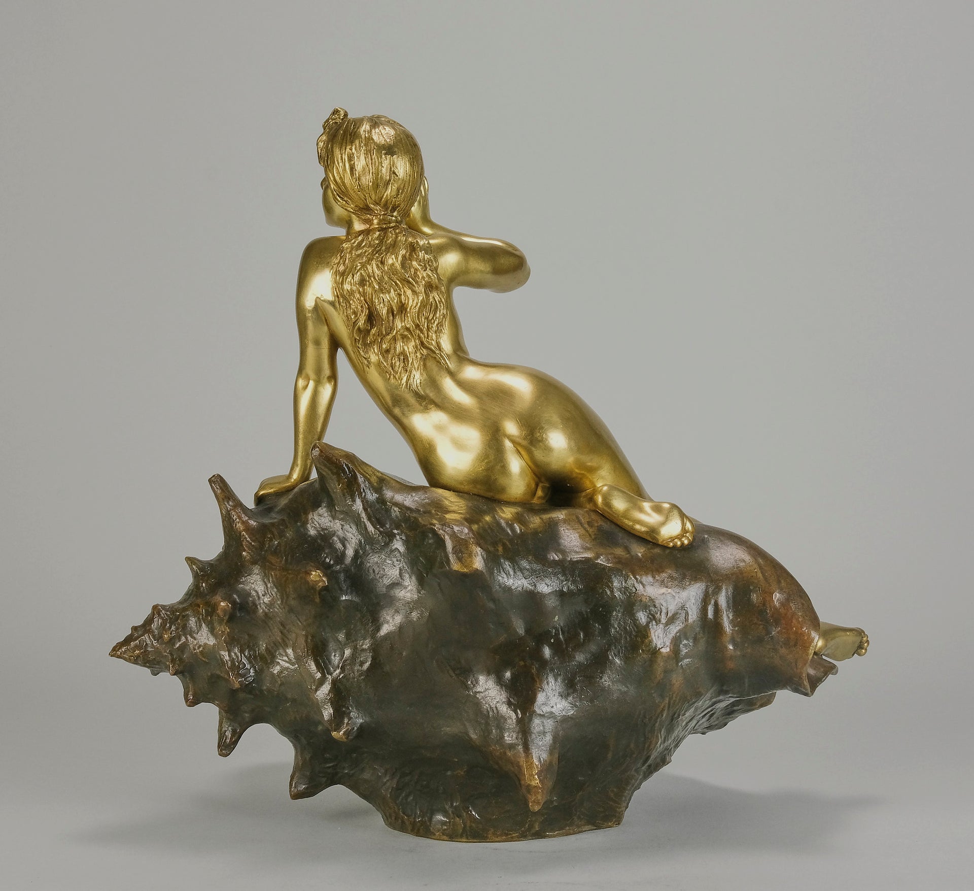 Villanis bronze the echo