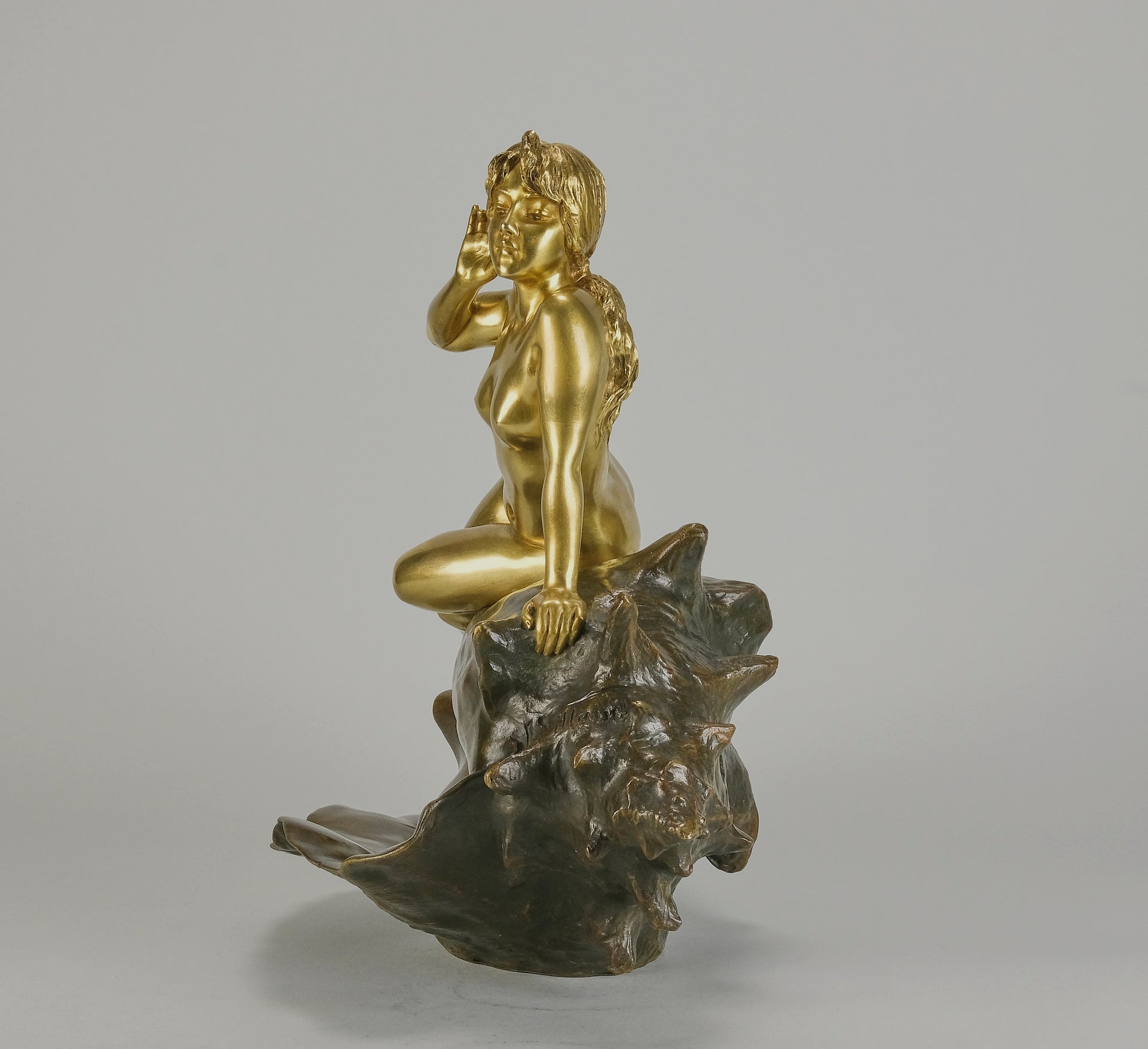 Villanis bronze the echo