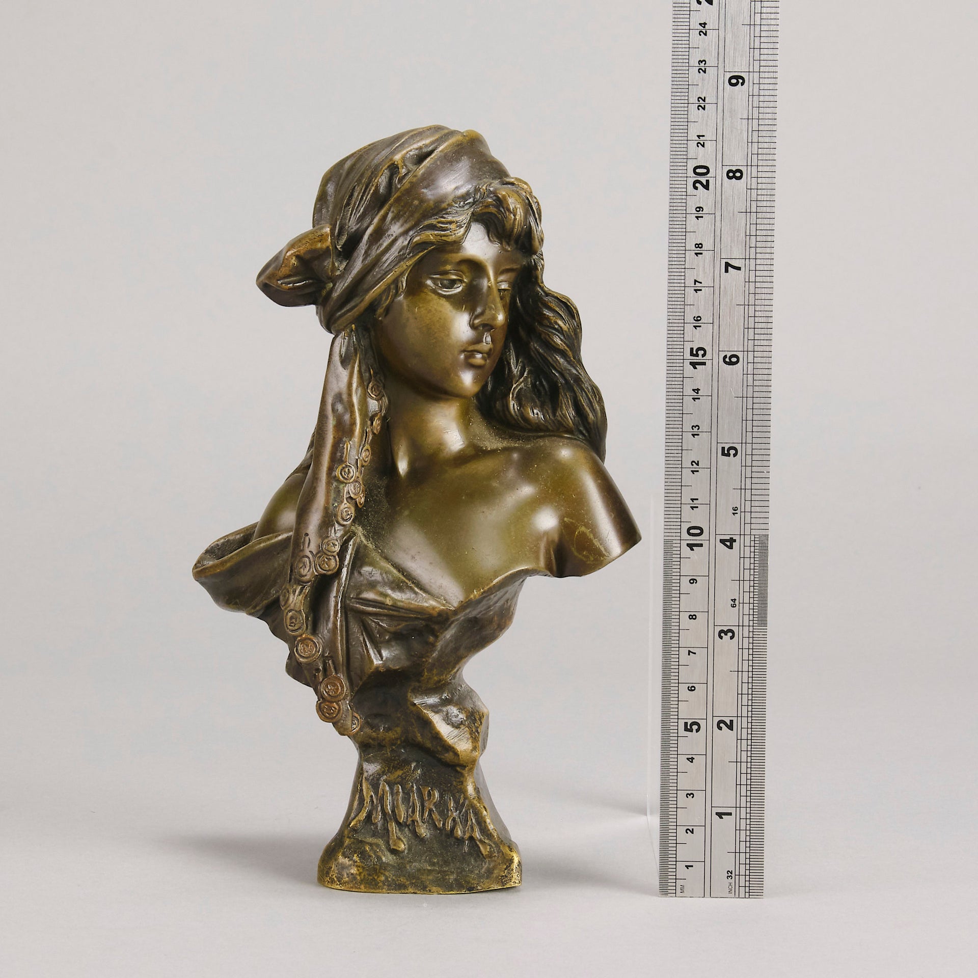 Bronze Miarka by Villanis