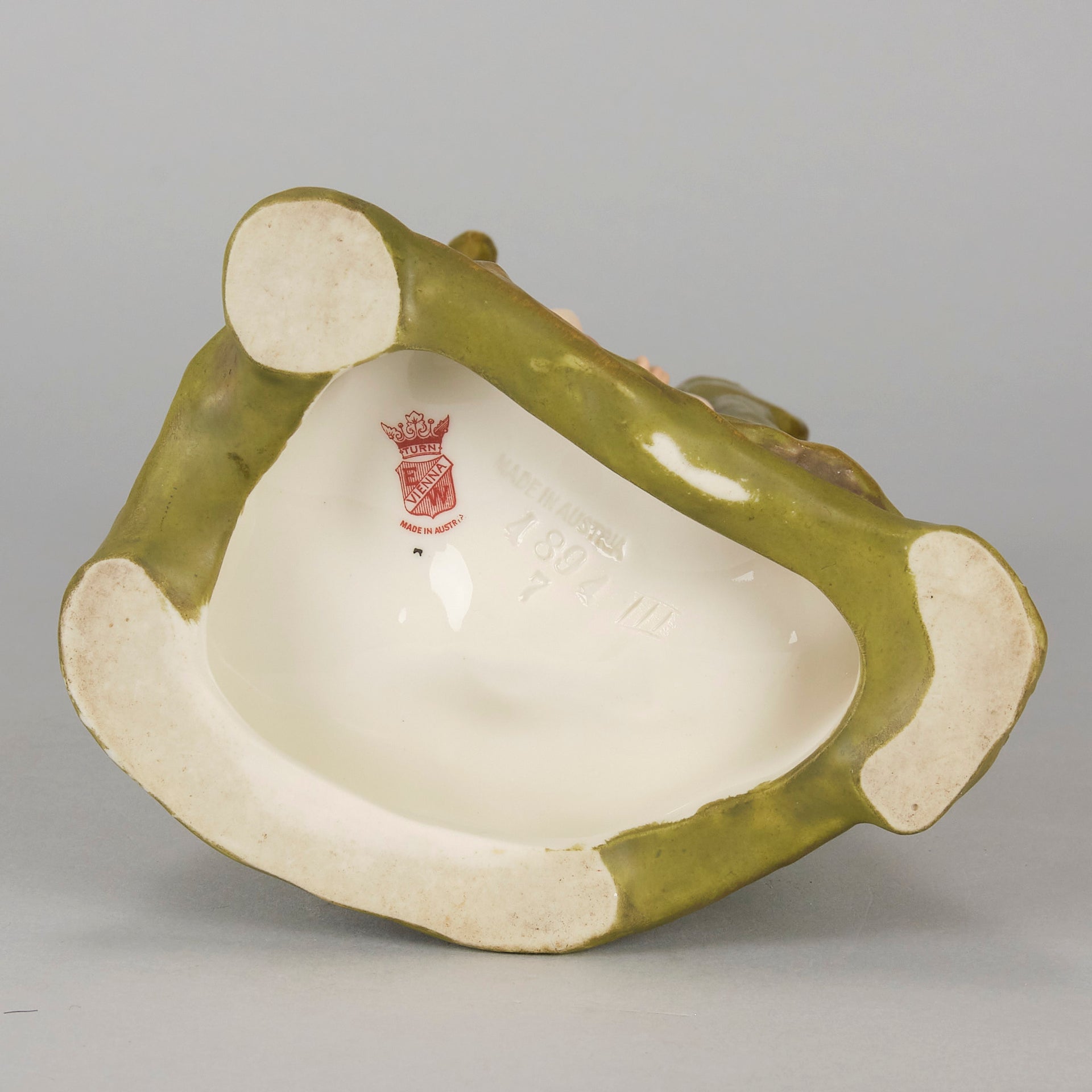 Ernst Wahliss Spill Vase - Hickmet Fine Arts 