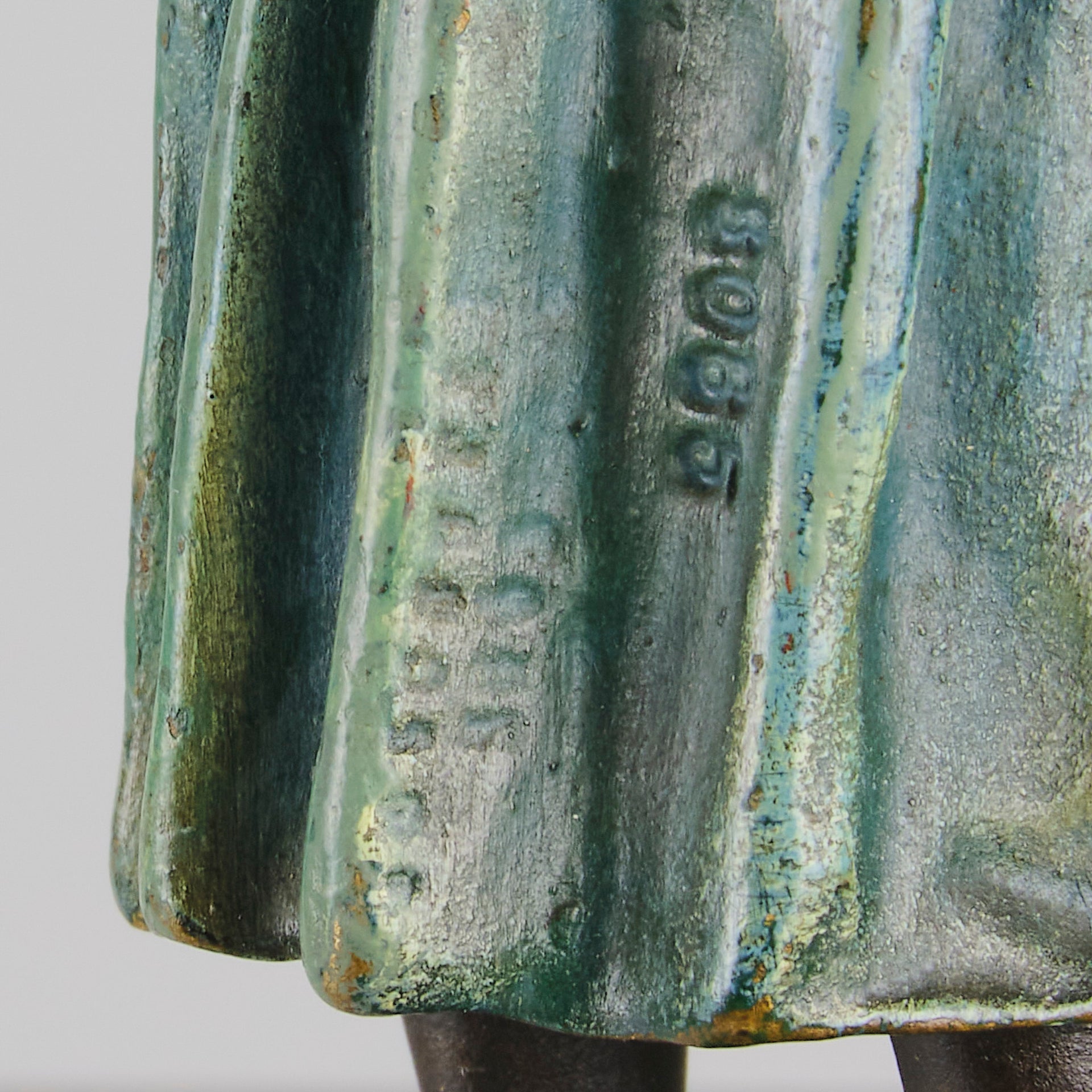 Bergman Bread Seller - Bergman Bronze - Hickmet Fine Arts