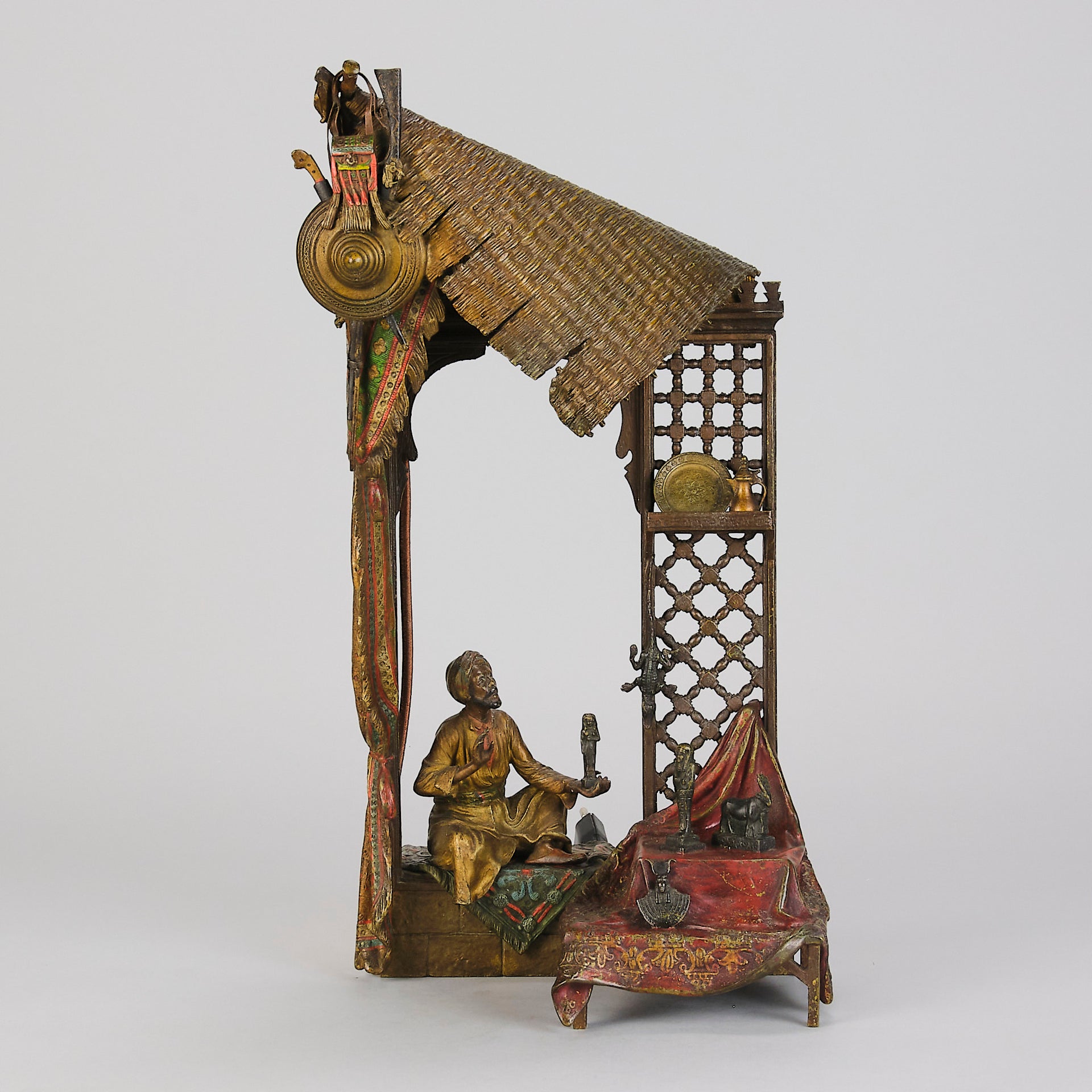 Bergman bronze merchant lamp