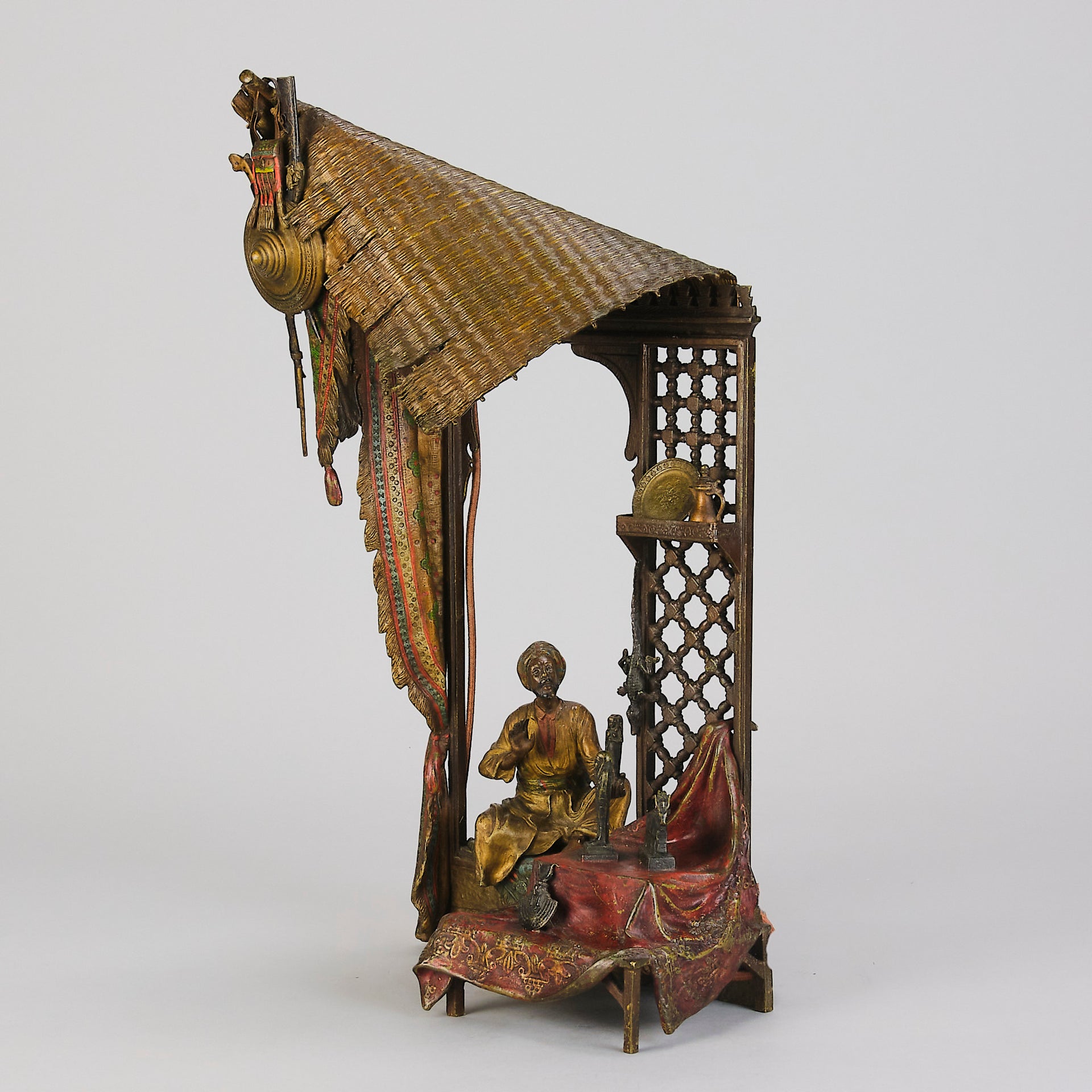 Bergman bronze merchant lamp