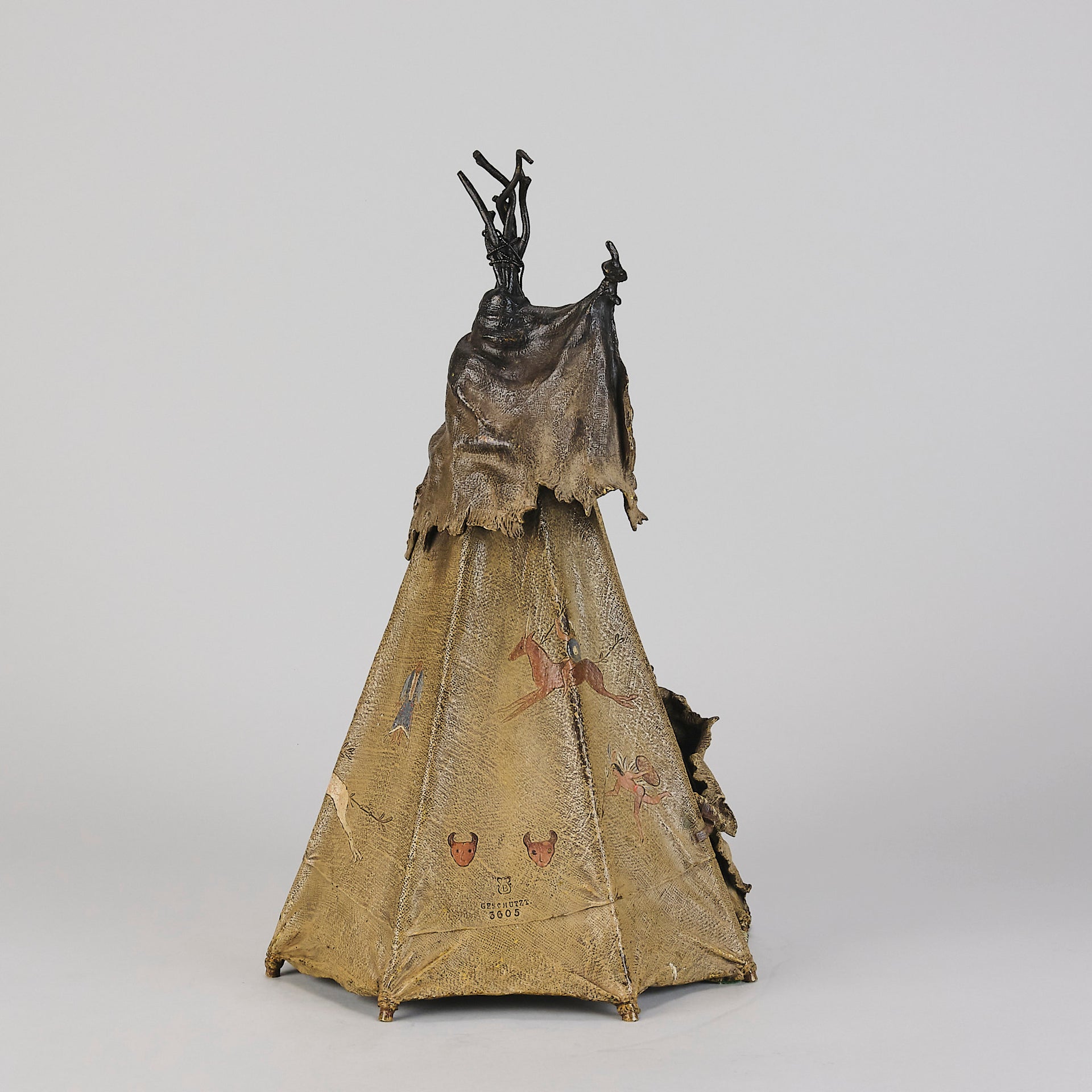 Bergman bronze teepee