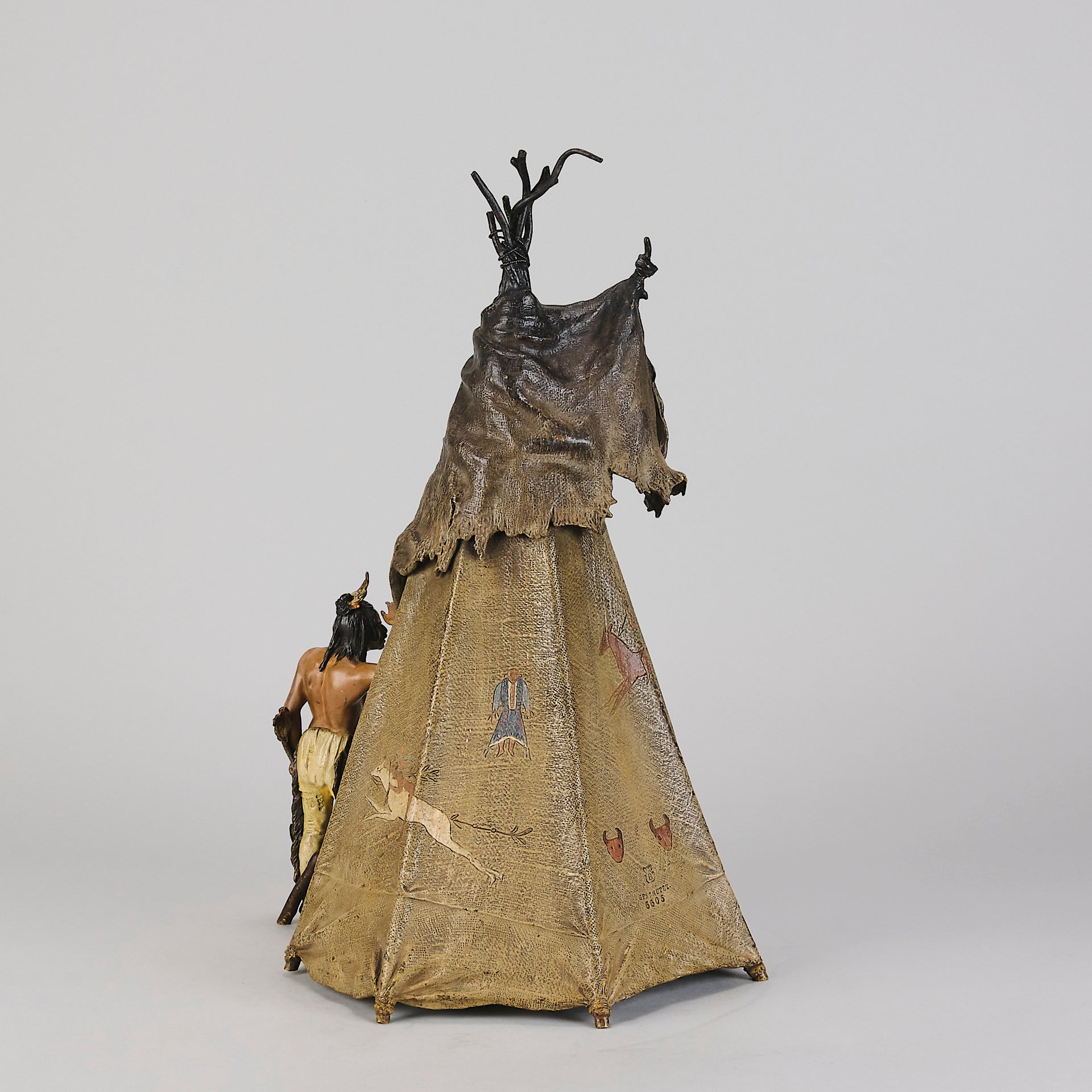 Bergman bronze teepee