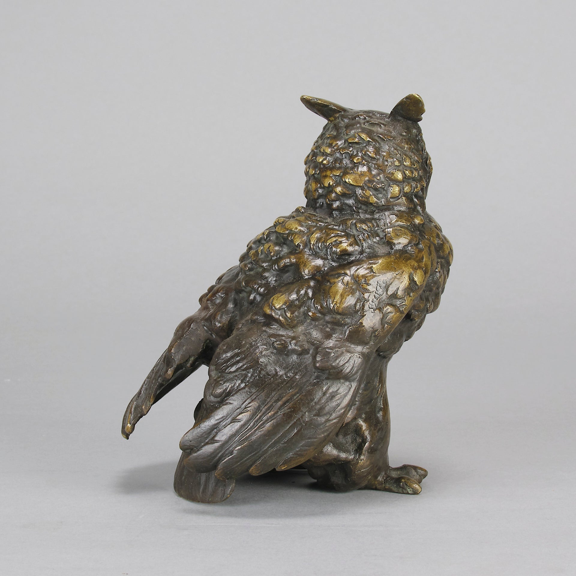 Bergman Owl - Bergman Bronze - Hickmet Fine Arts