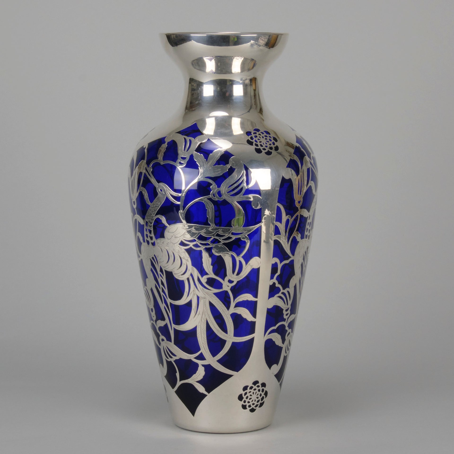 "Deco Vase" by Frederick Spahr - Hickmet Fine Arts 
