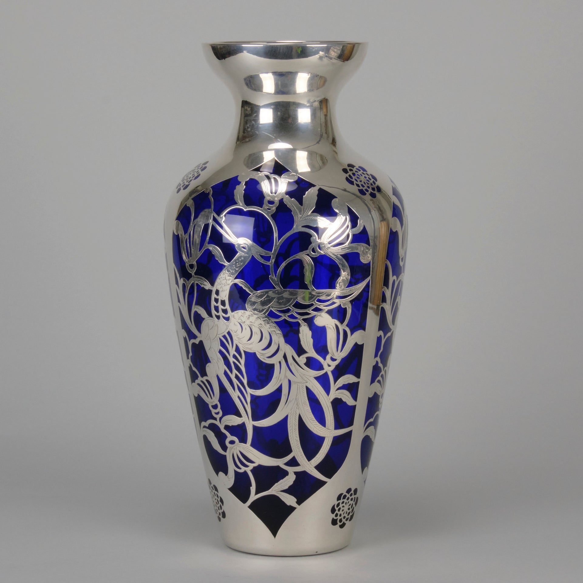 "Deco Vase" by Frederick Spahr - Hickmet Fine Arts 