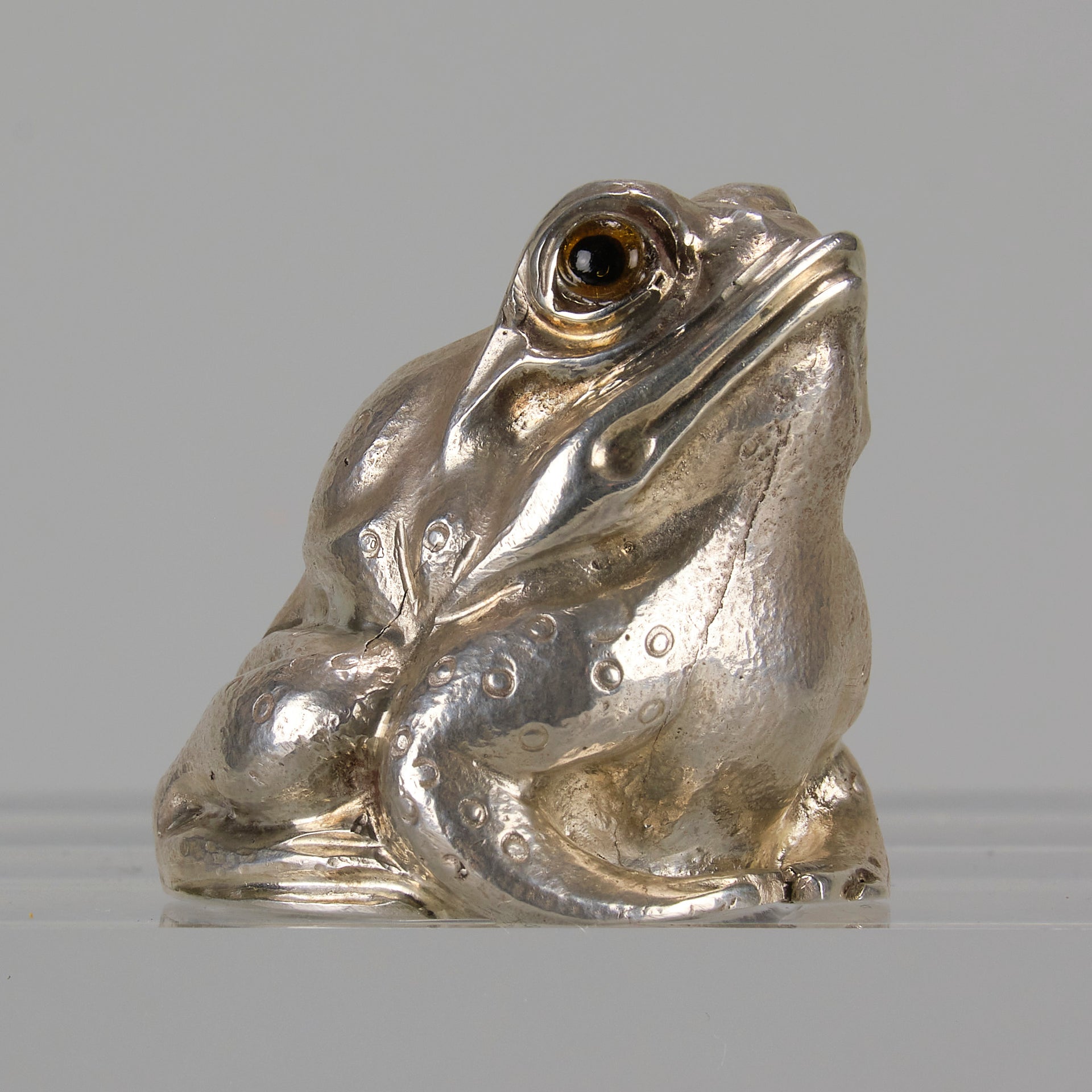 Frog Cruet Set by Joyce M Sharp - English Silver - Hickmet Fine Arts 