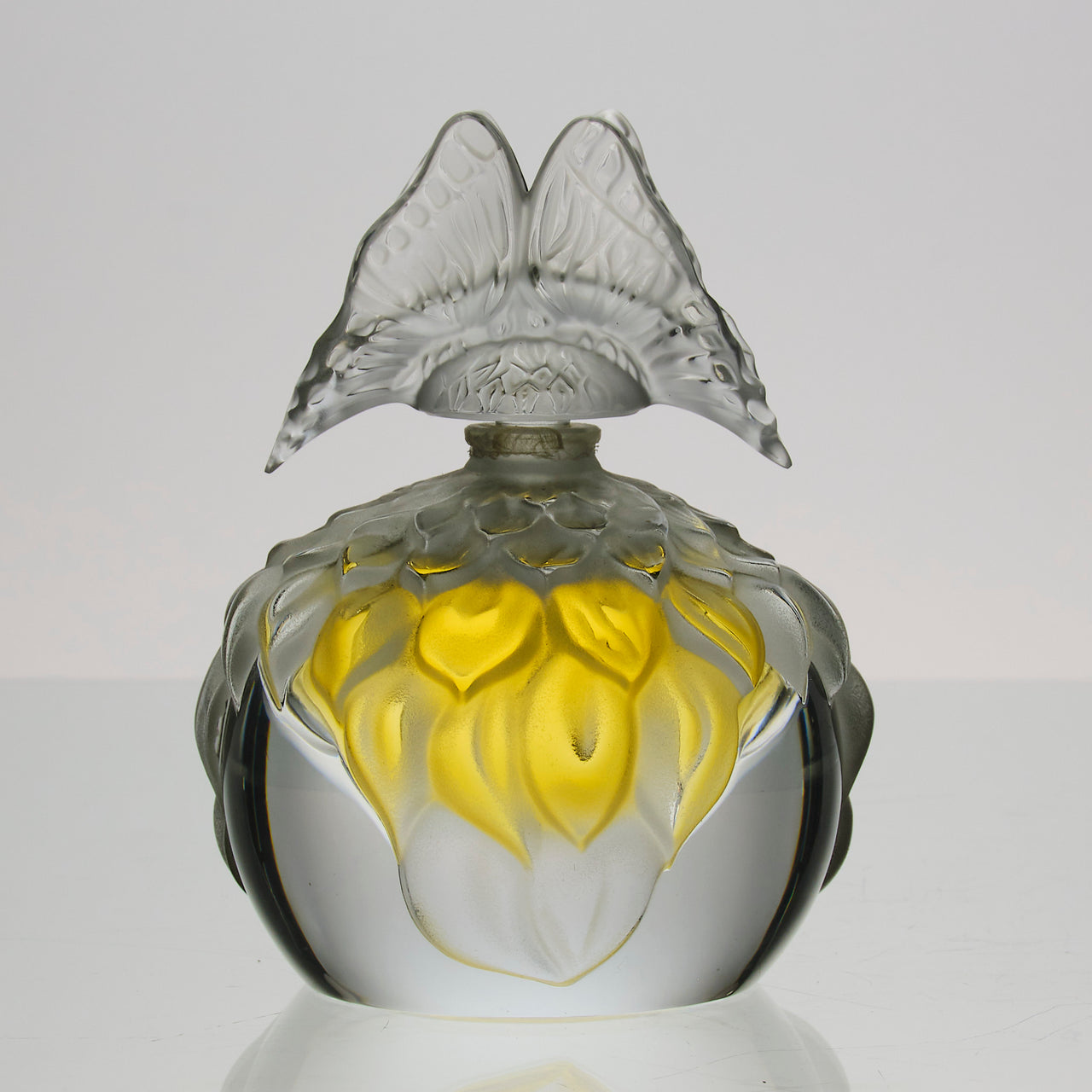 Lalique Butterfly Perfume - Lalique For Sale - Hickmet Fine Arts