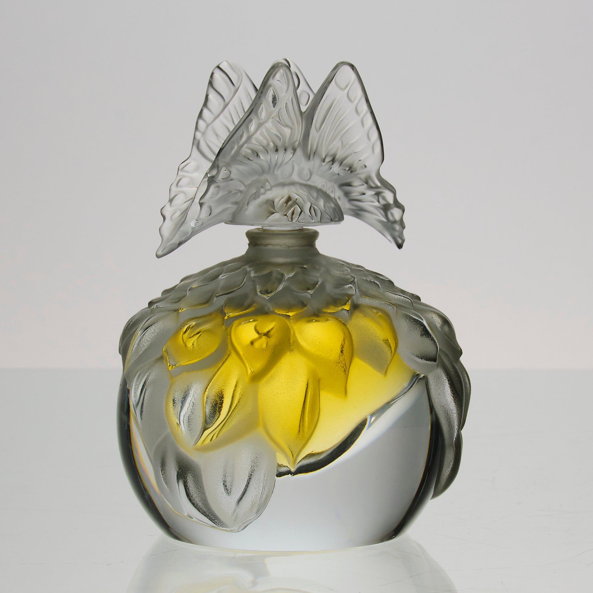 Lalique Butterfly Perfume - Lalique For Sale - Hickmet Fine Arts