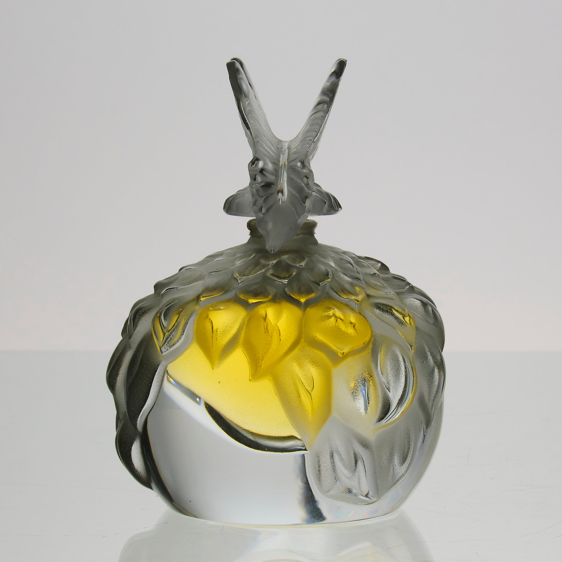 Lalique Butterfly Perfume - Lalique For Sale - Hickmet Fine Arts