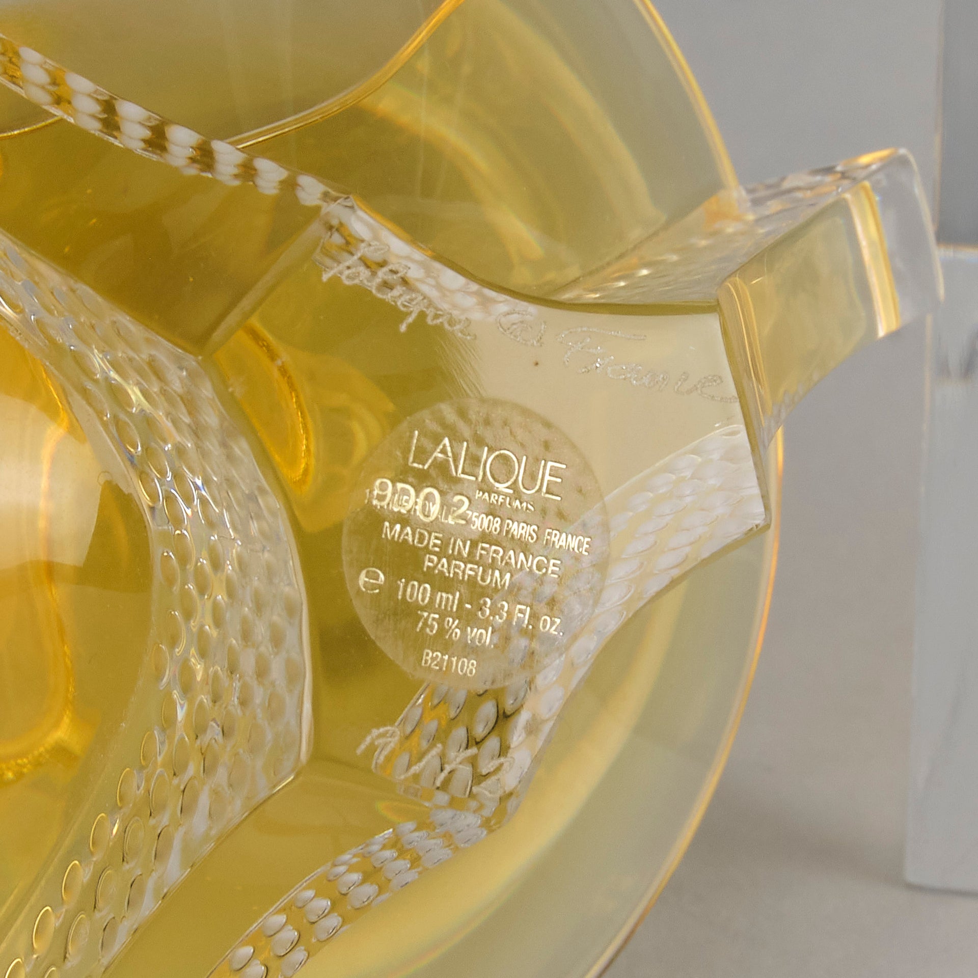 Cascade - Marie-Claude Lalique Perfume - Hickmet Fine Arts  