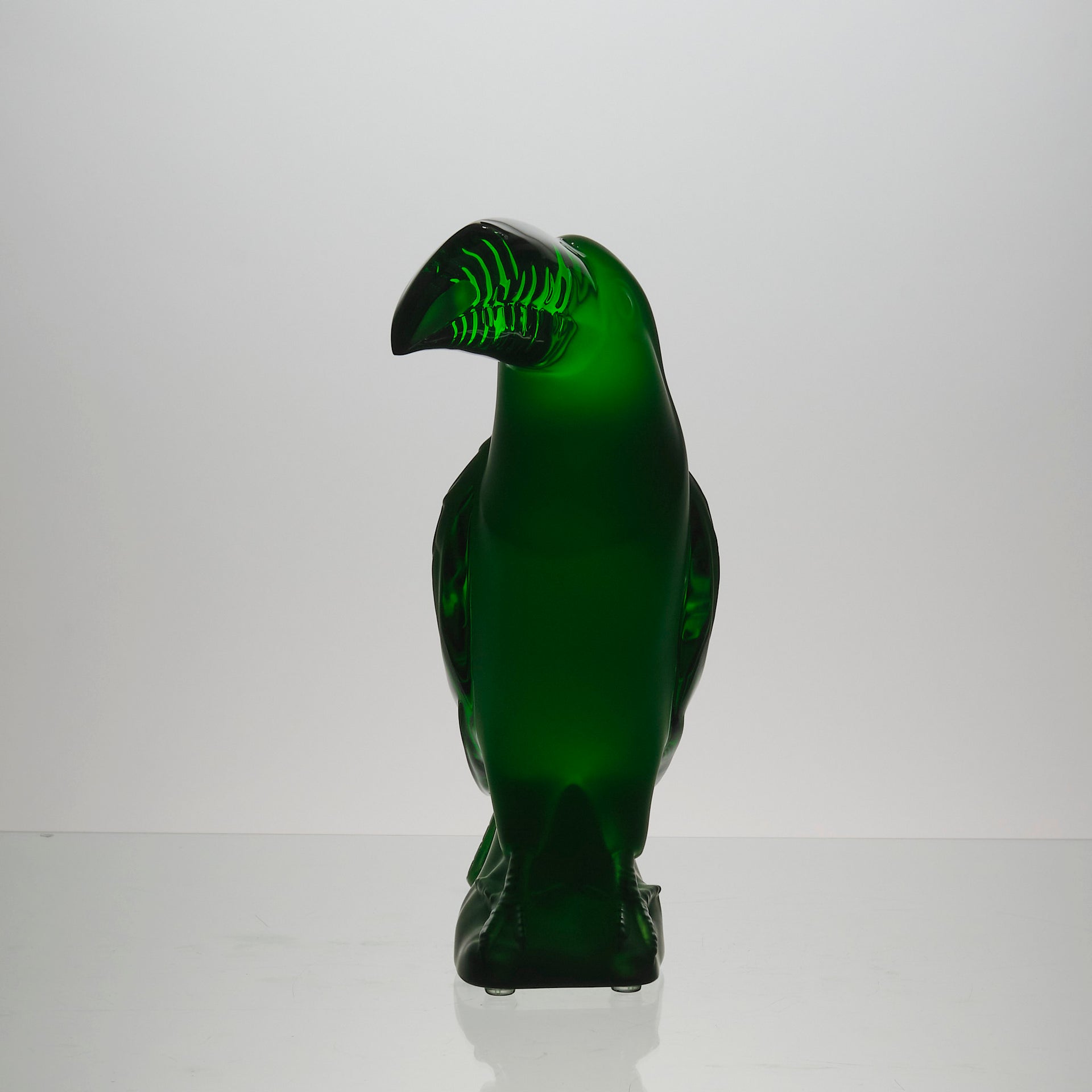 Lalique Toucan - Lalique Coloured Glass - Hickmet Fine Arts 