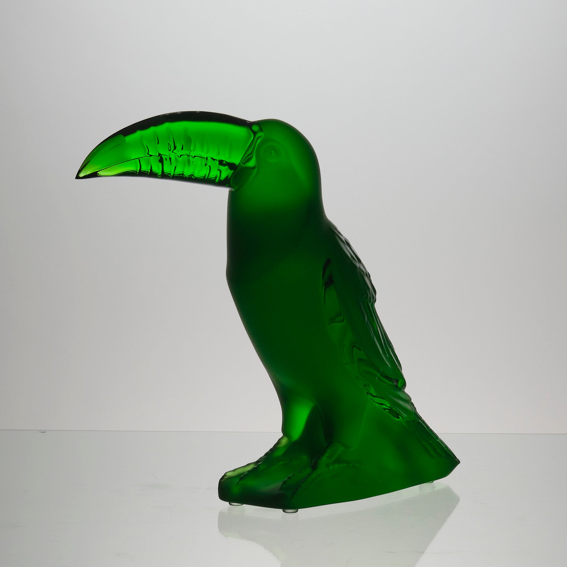 Lalique Toucan - Lalique Coloured Glass - Hickmet Fine Arts 