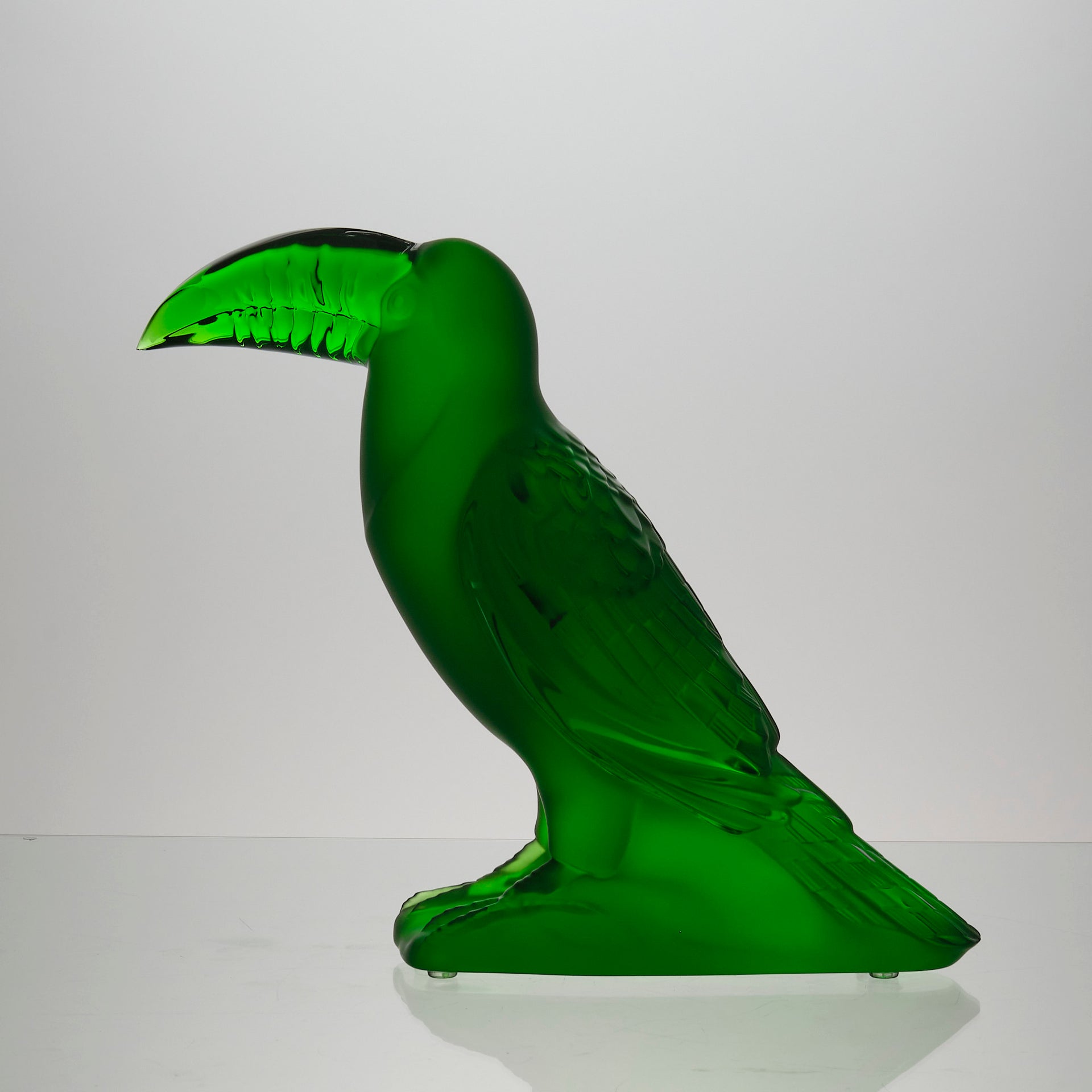 Lalique Toucan - Lalique Coloured Glass - Hickmet Fine Arts 