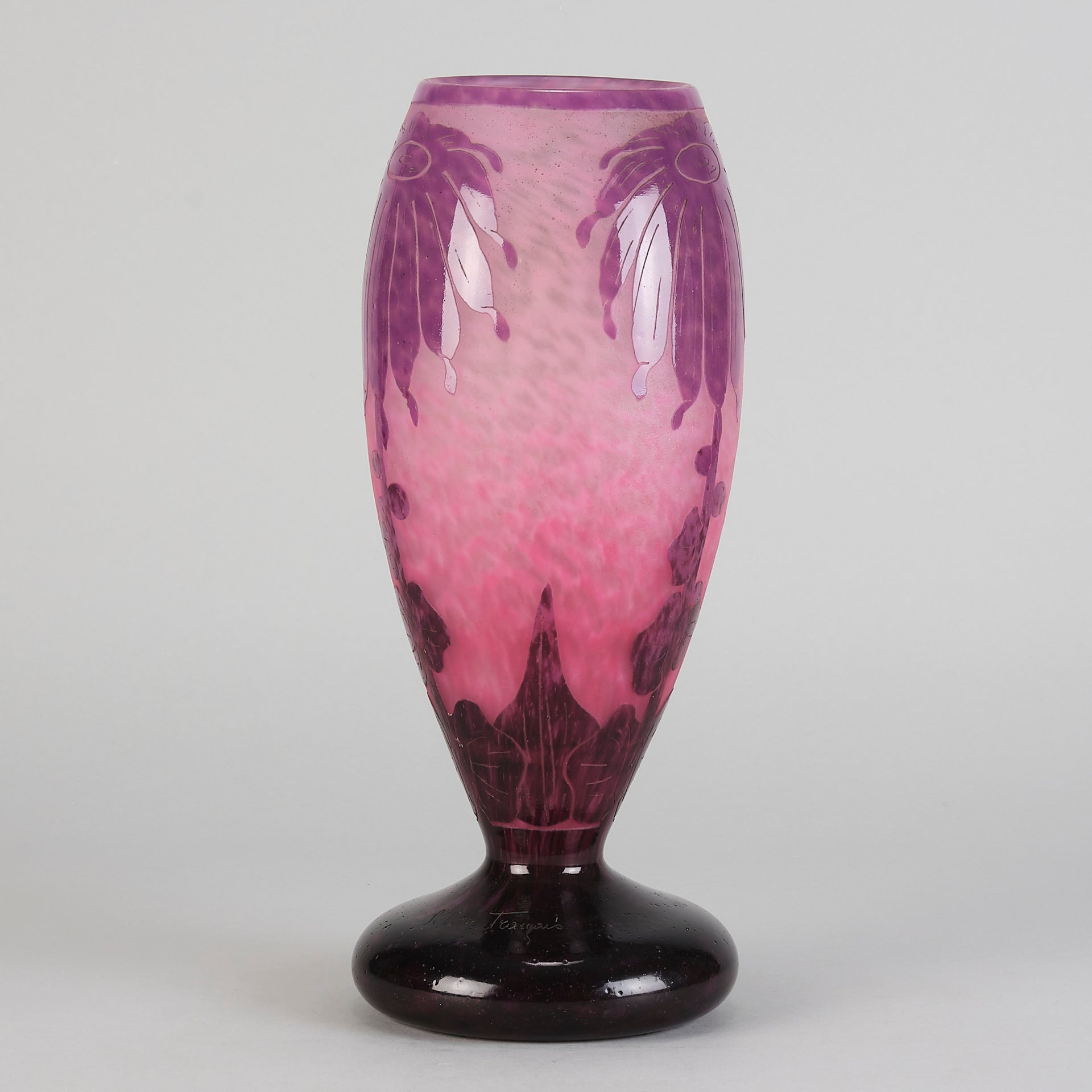 Le Verre Francais - Schneider Decor Dahlia Vase - Hickmet Fine Art
