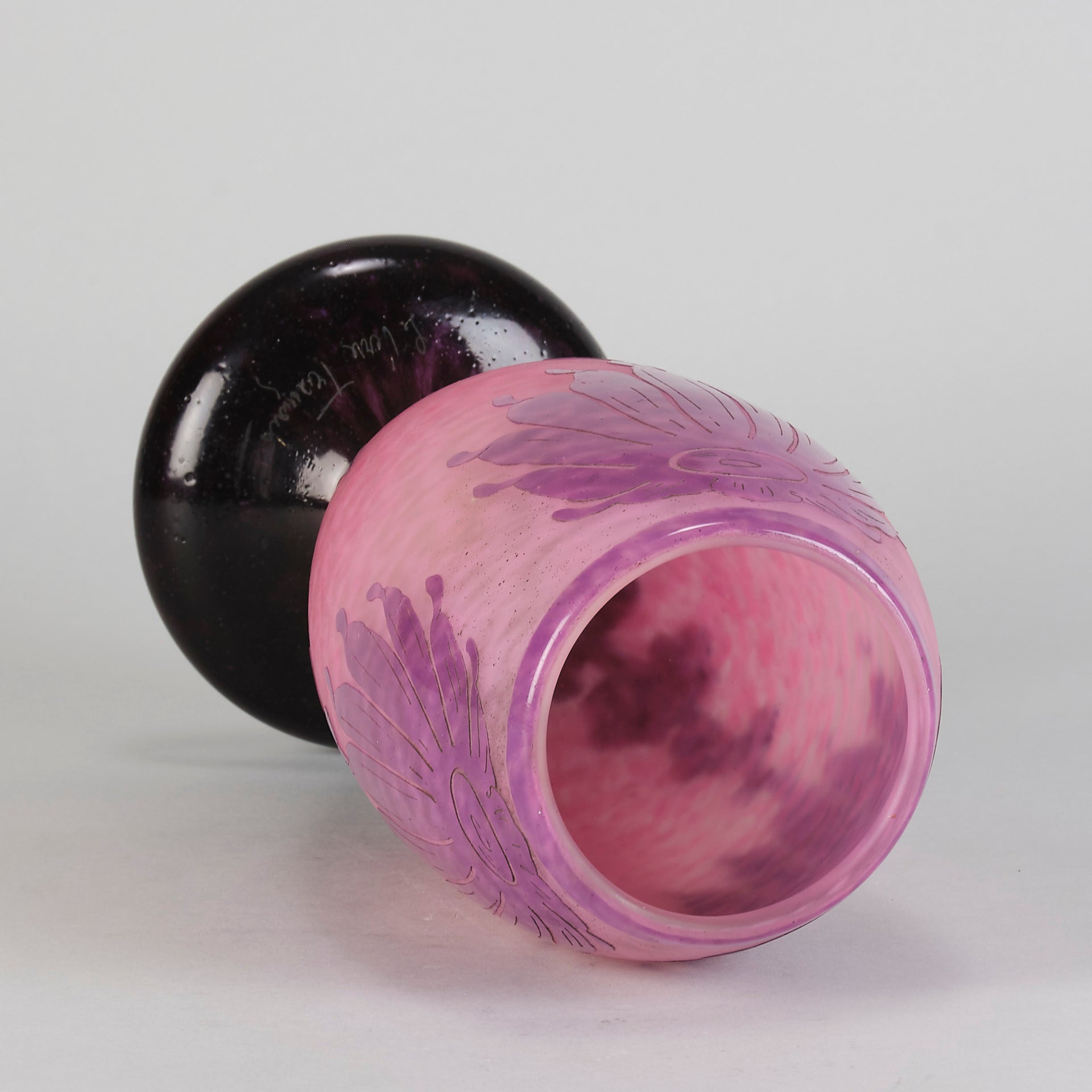 Le Verre Francais - Schneider Decor Dahlia Vase - Hickmet Fine Art