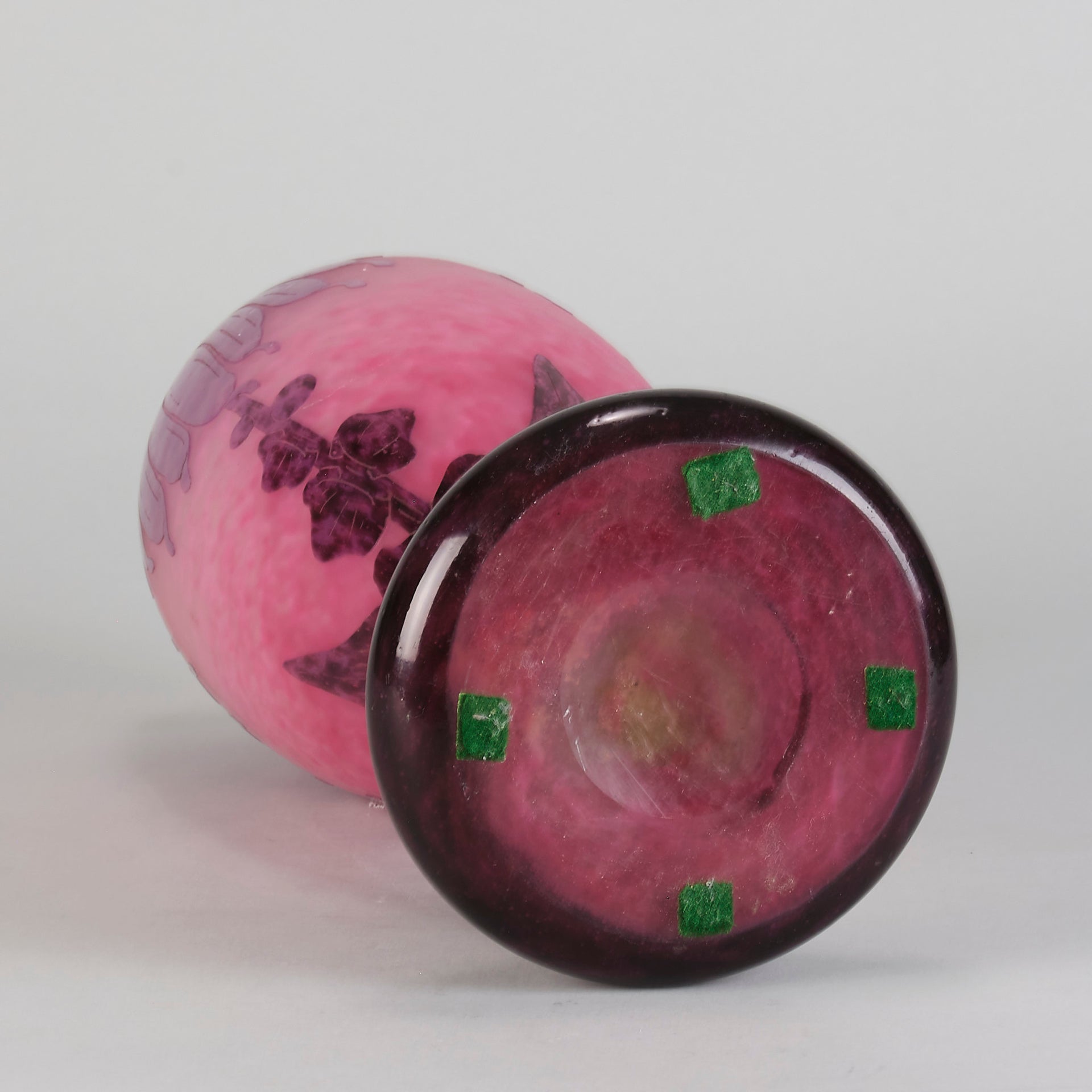 Le Verre Francais - Schneider Decor Dahlia Vase - Hickmet Fine Art