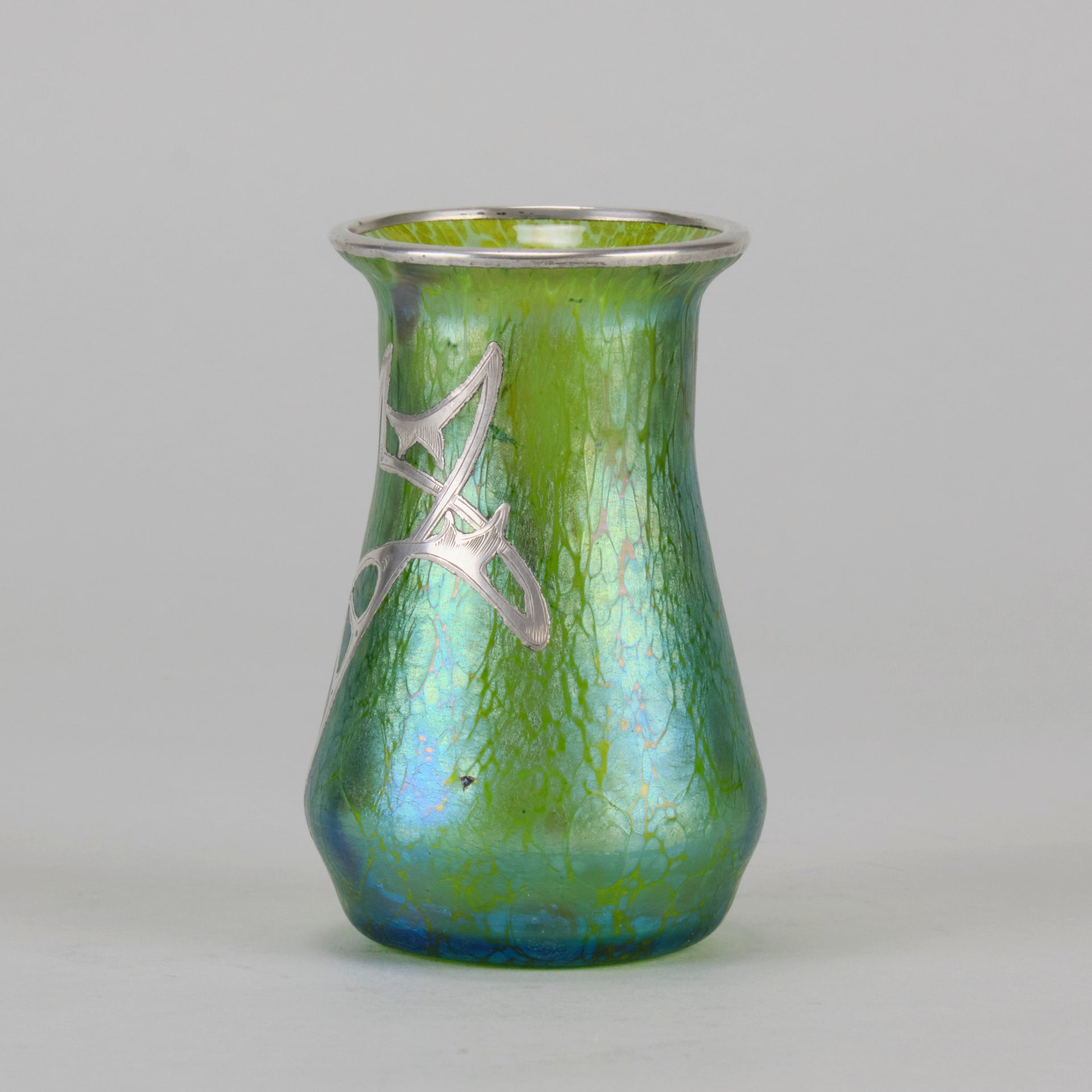 Loetz Seccessionist Vase - Art Nouveau - Hickmet Fine Arts 