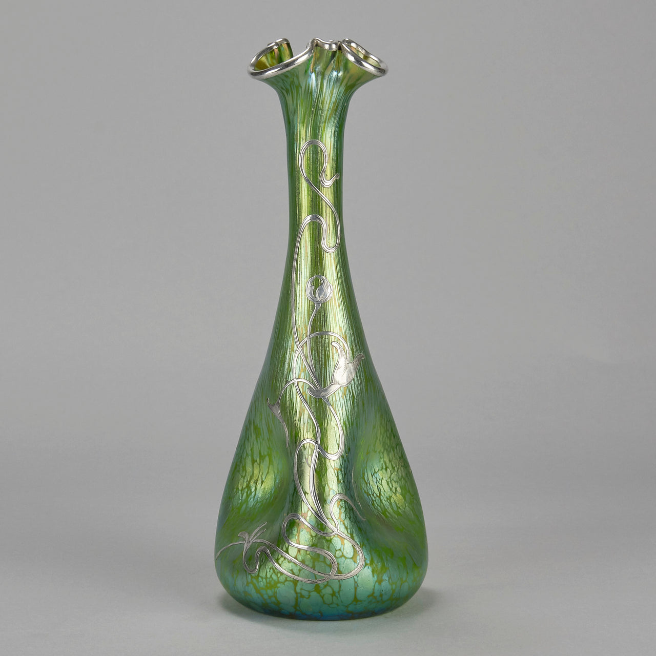 Trefoil Loetz Vase - Art Nouveau Glass - Hickmet Fine Arts 