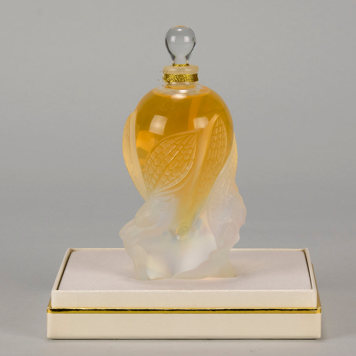 Lalique Les Elfes Scent Bottle - Lalique For Sale - Hickmet Fine Arts