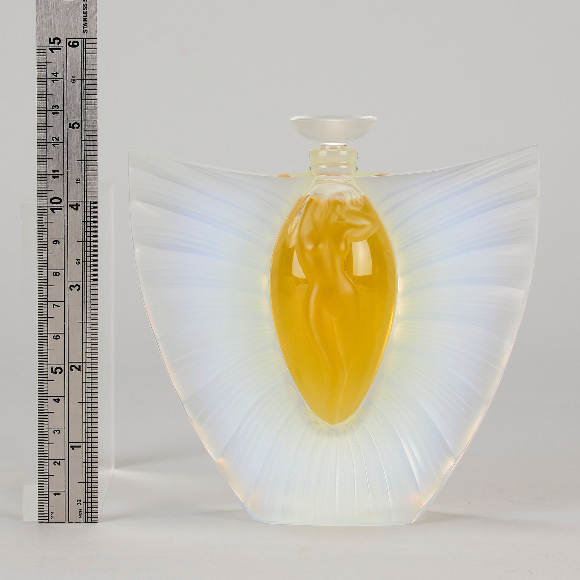 Lalique Sylphide Scent Bottle - Lalique For Sale - Hickmet Fine Arts