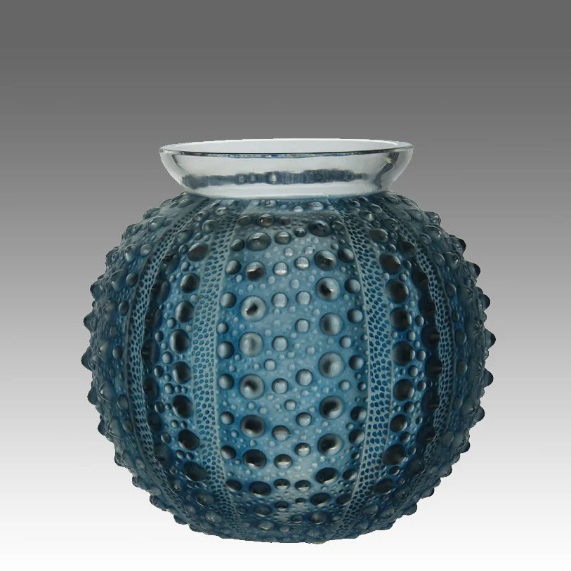 "Oursins" by René Lalique 