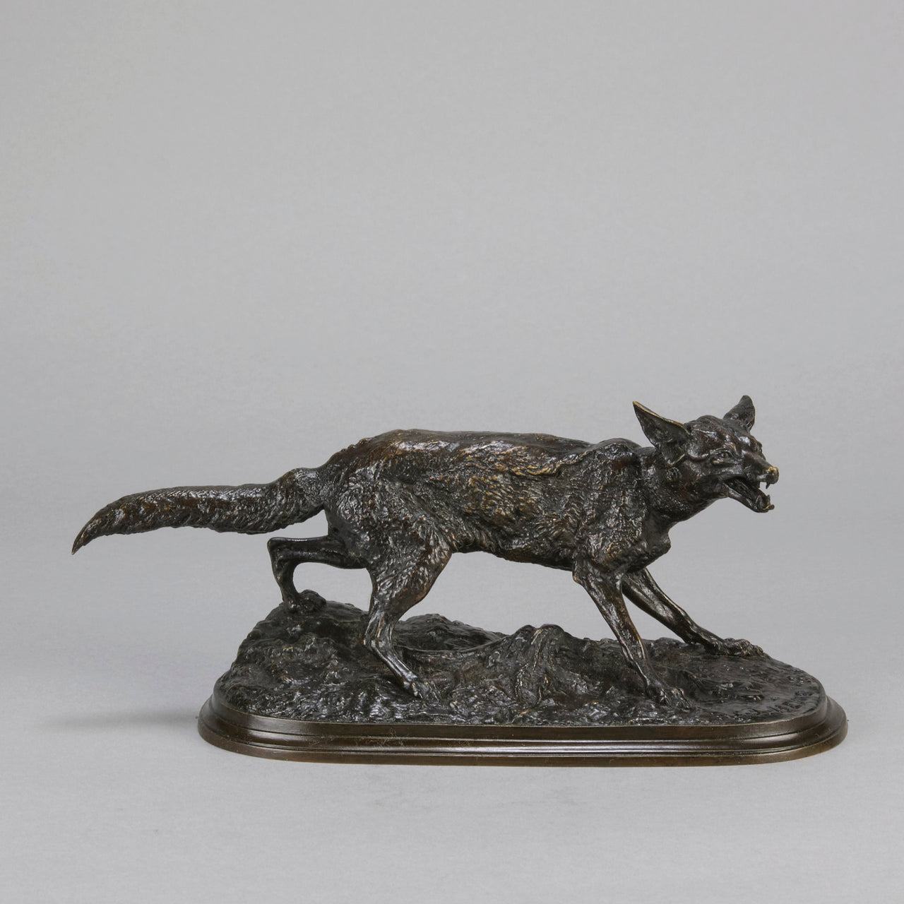 Mene bronze Fox